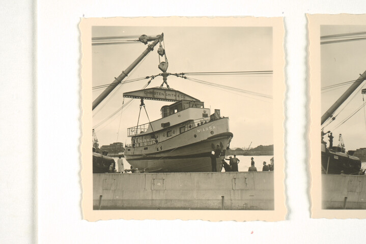 S.5219(12)0599; Foto's van de veerboot annex sleepboot 'Niassa' ; fotoreportage