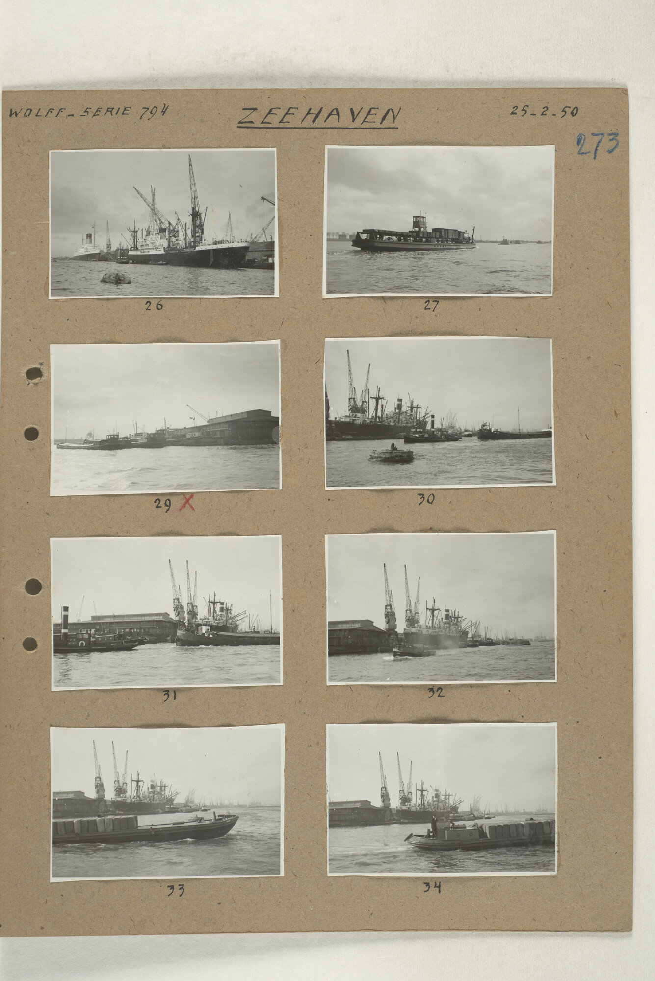 1998.2181; Omslag met een grote hoeveelheid proef foto's gemaakt in opdracht van de Gemeente Handelsinrichtingen en de Vereniging "de Amsterdamsche Haven" te Amsterdam.; omslag