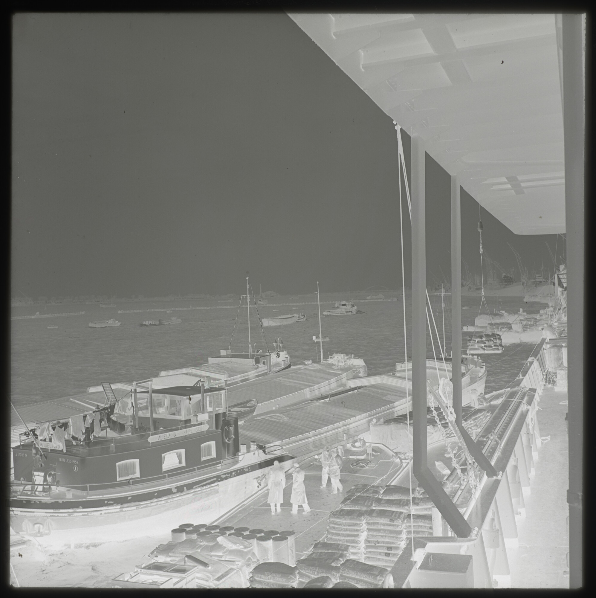 A.5263(02); Negatieven van een reis met het vrachtschip 'Woltersum' van de Stoomvaart; negatief