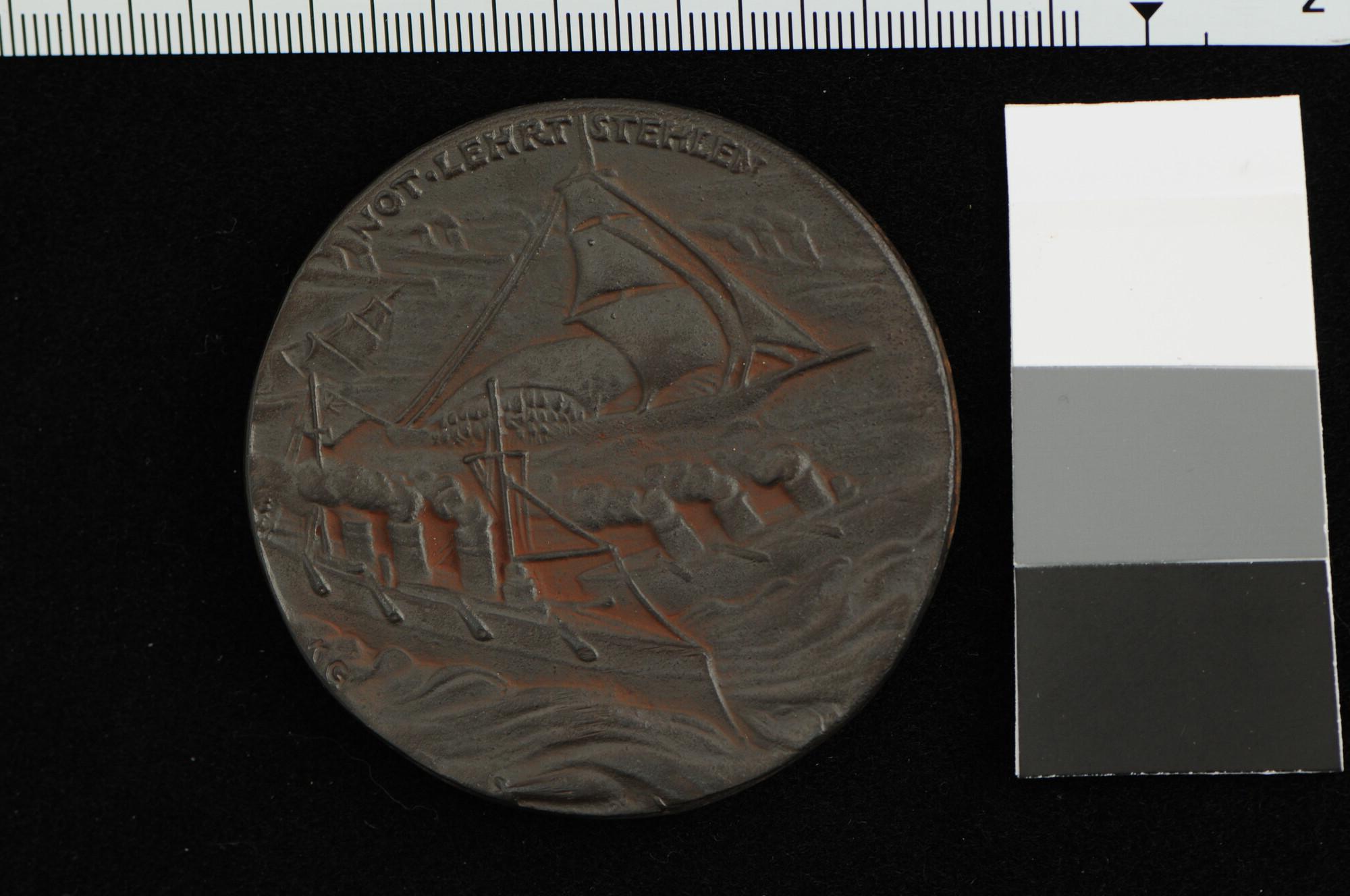 A.0081; Duitse penning op de ingevolge het angarierecht gevorderde Nederlandse schepen, 1918; penning