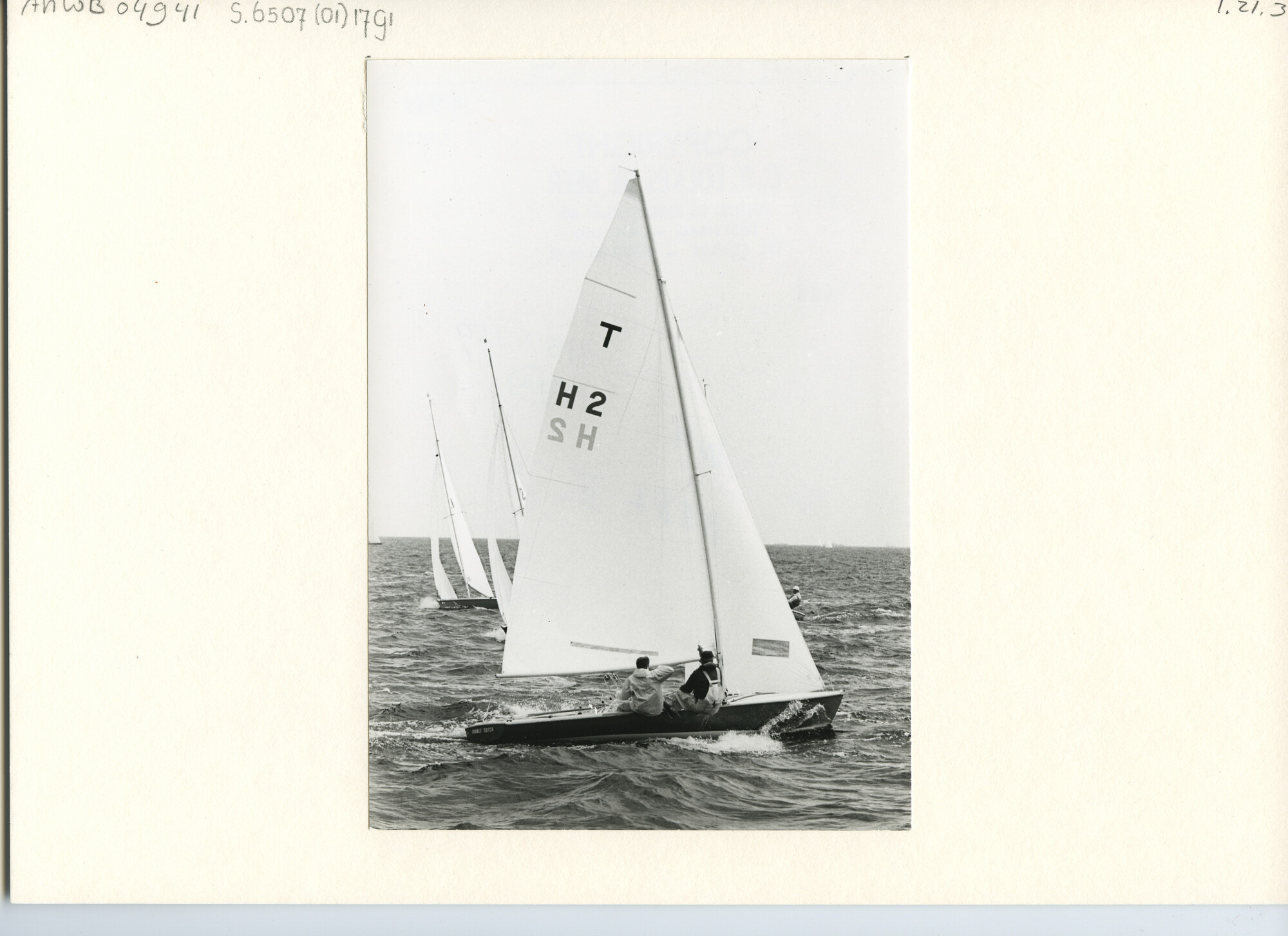 S.6507(01)1791; Foto van een Tempest in Kiel; foto