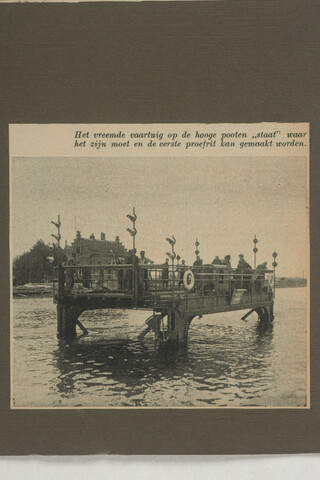 2001.1755; Omslag met vele foto's en knipsels van meest bergingsactiviteiten door Reederij v/h Gebroeders Goedkoop te Amsterdam in de periode 1929 / 1949; omslag