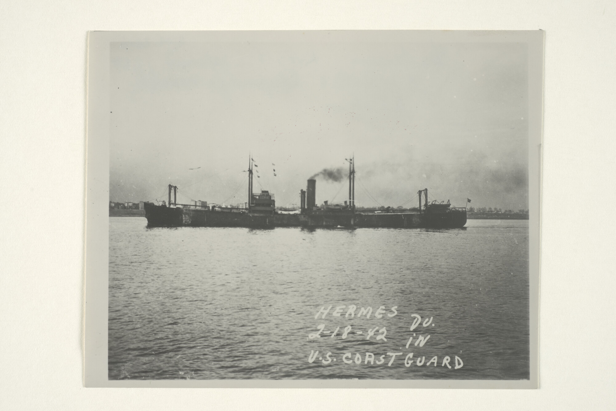 2000.3306; Het vrachtschip ss. 'Hermes' van de KNSM; foto