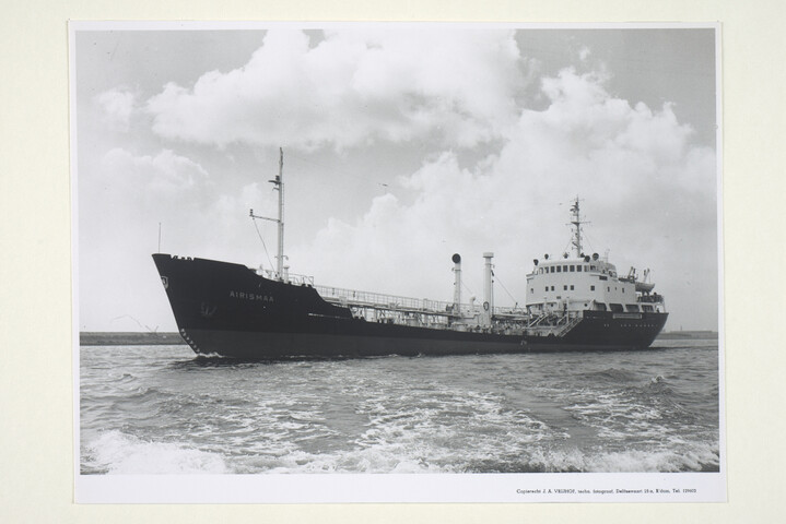 S.5219(12)0291; Foto's van de proeftocht tanker ms. 'Airismaa', gebouwd op de dwarshelling van de ASM; fotoreportage