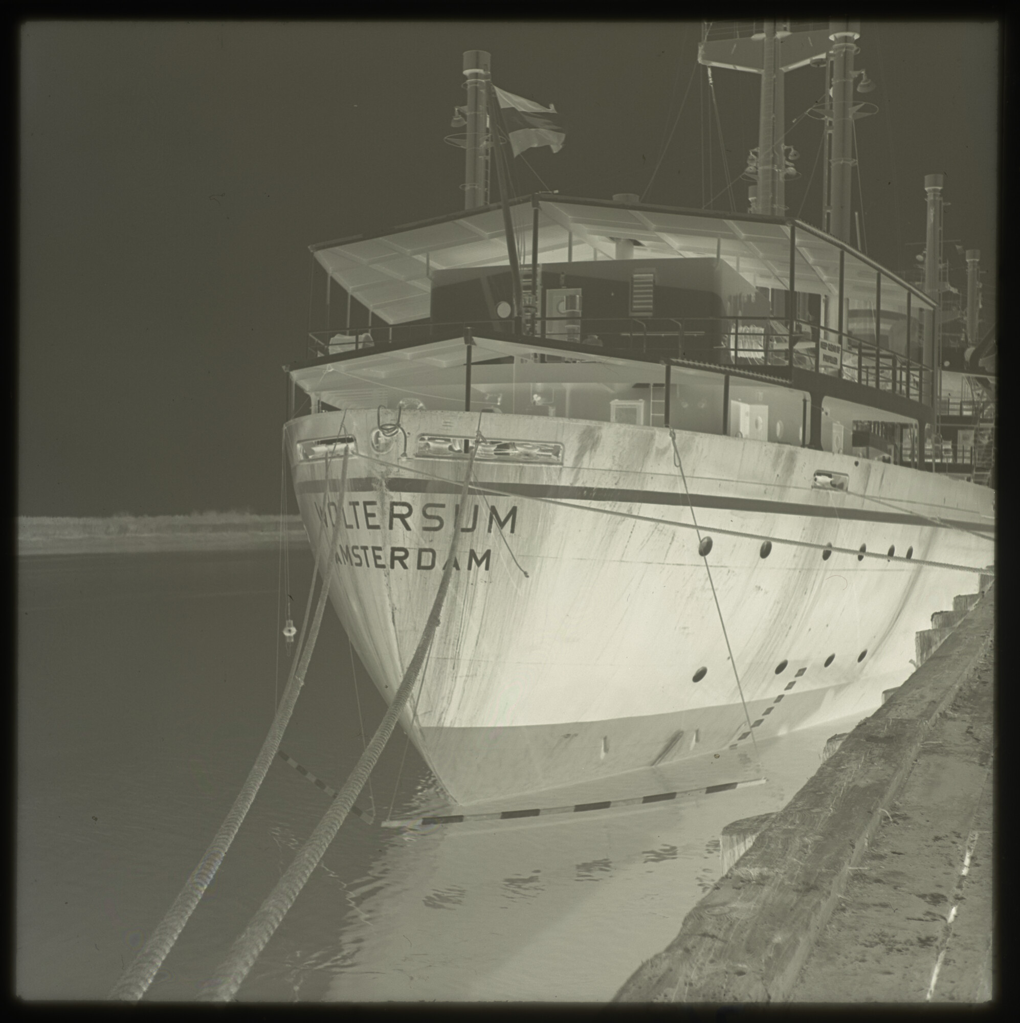 A.5263(02); Negatieven van een reis met het vrachtschip 'Woltersum' van de Stoomvaart; negatief