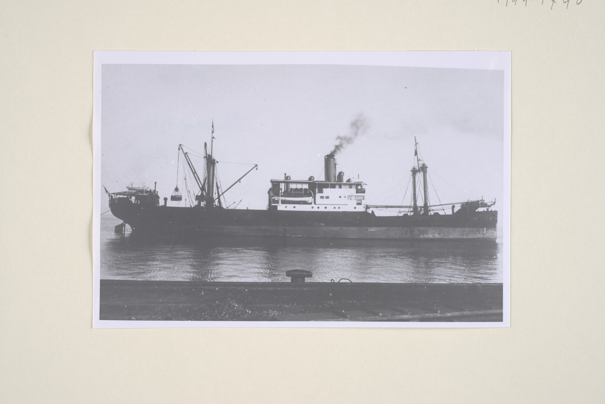 1994.1740; Het ss. Silindoeng van de KPM (ex- [...]; foto