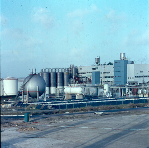 S.9100(3148); Dia Marbon Chemische fabriek te Amsterdam; diapositief