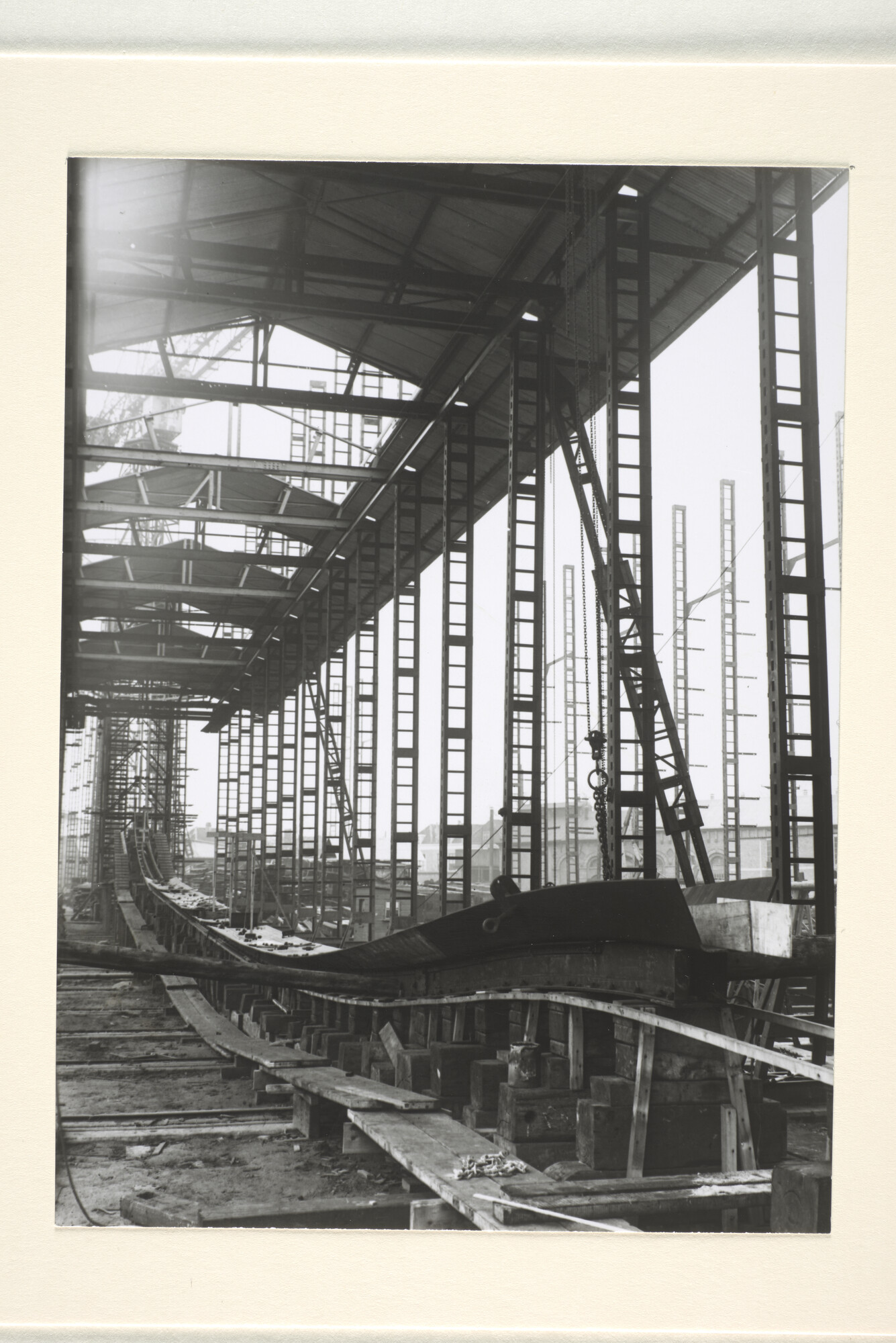 1994.7362; Reproductiefoto's - uit een fotoalbum - m.b.t. de bouw van de onderzeeboot Hr.Ms. 'O 16' bij de Koninklijke Maatschappij 'De Schelde' te Vlissingen [...]; fotoreportage