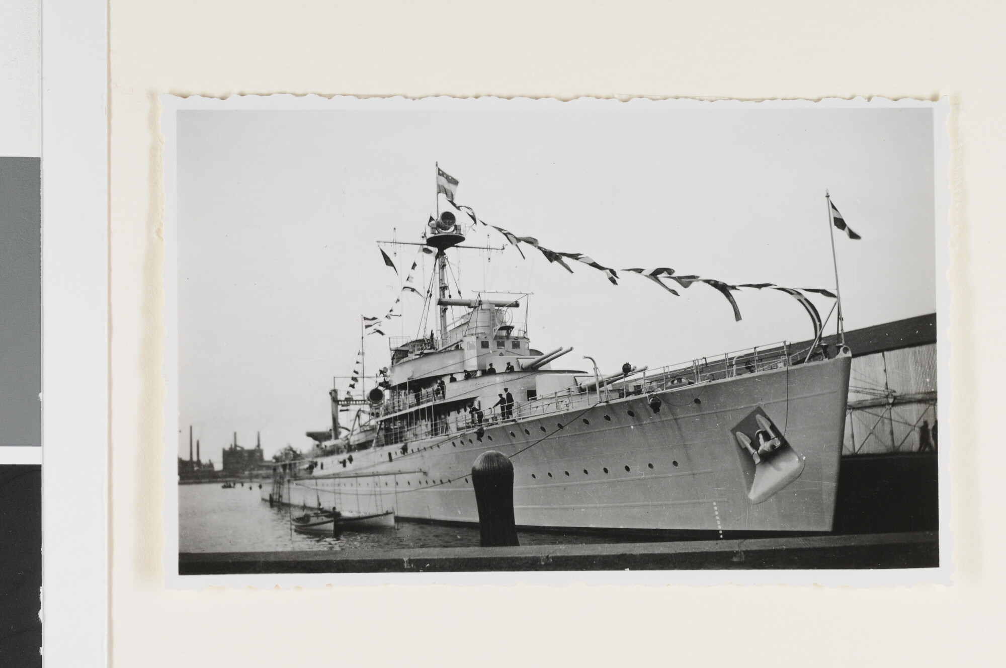 S.8340(26); De flottieljeleider Hr.Ms. Tromp; foto