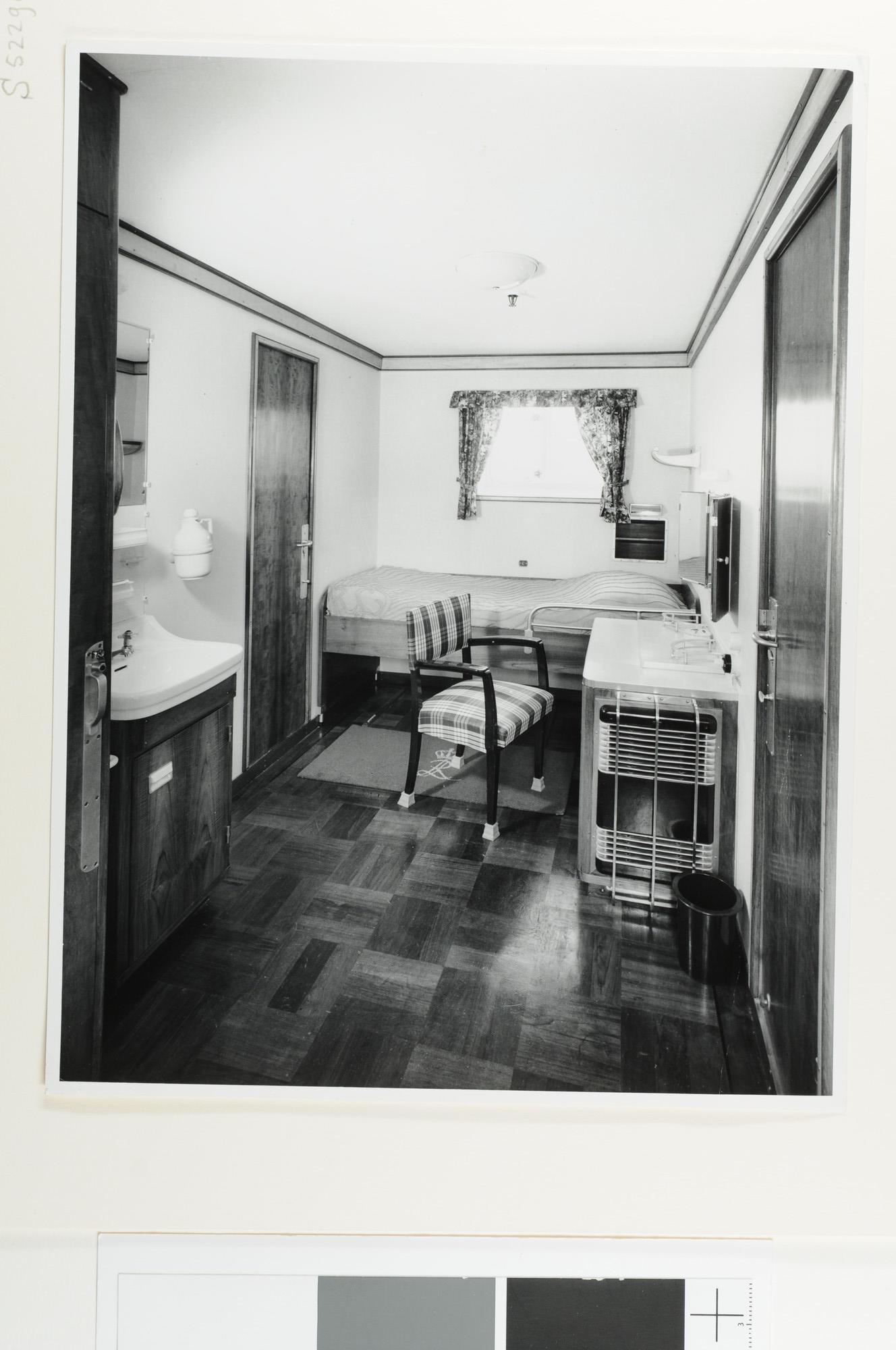 S.5229(01); Interieurfoto's genomen aan boord van ms. 'Willem Ruys' van de Koninklijke Rotterdamsche Lloyd [...]; fotoreportage