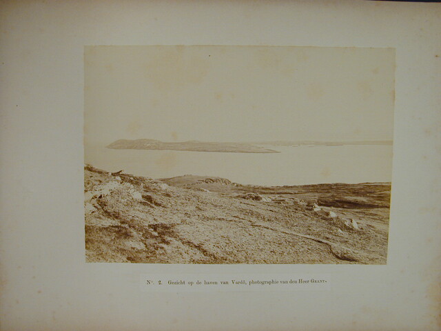S.4764; Album met foto's van de Zesde Noordpoolexpeditie van de Willem Barents; fotoalbum