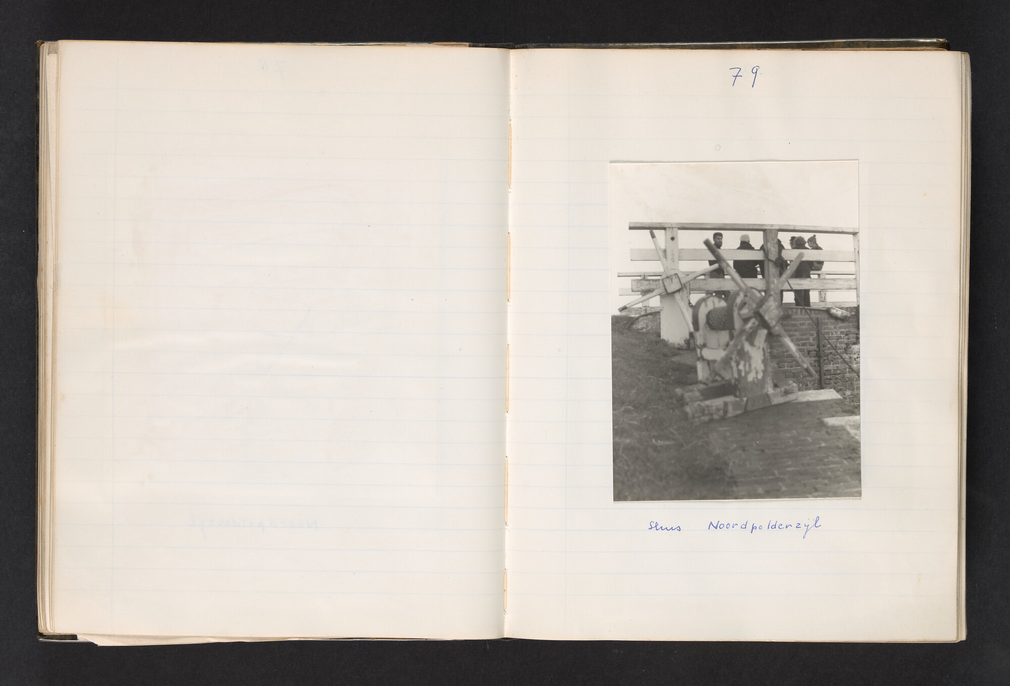 2017.0802; Logboek c.q. fotoalbum van reizen met zeeschouw Grutto (II) in Nederland, Duitsland en Denemarken, 1973-1974; logboek