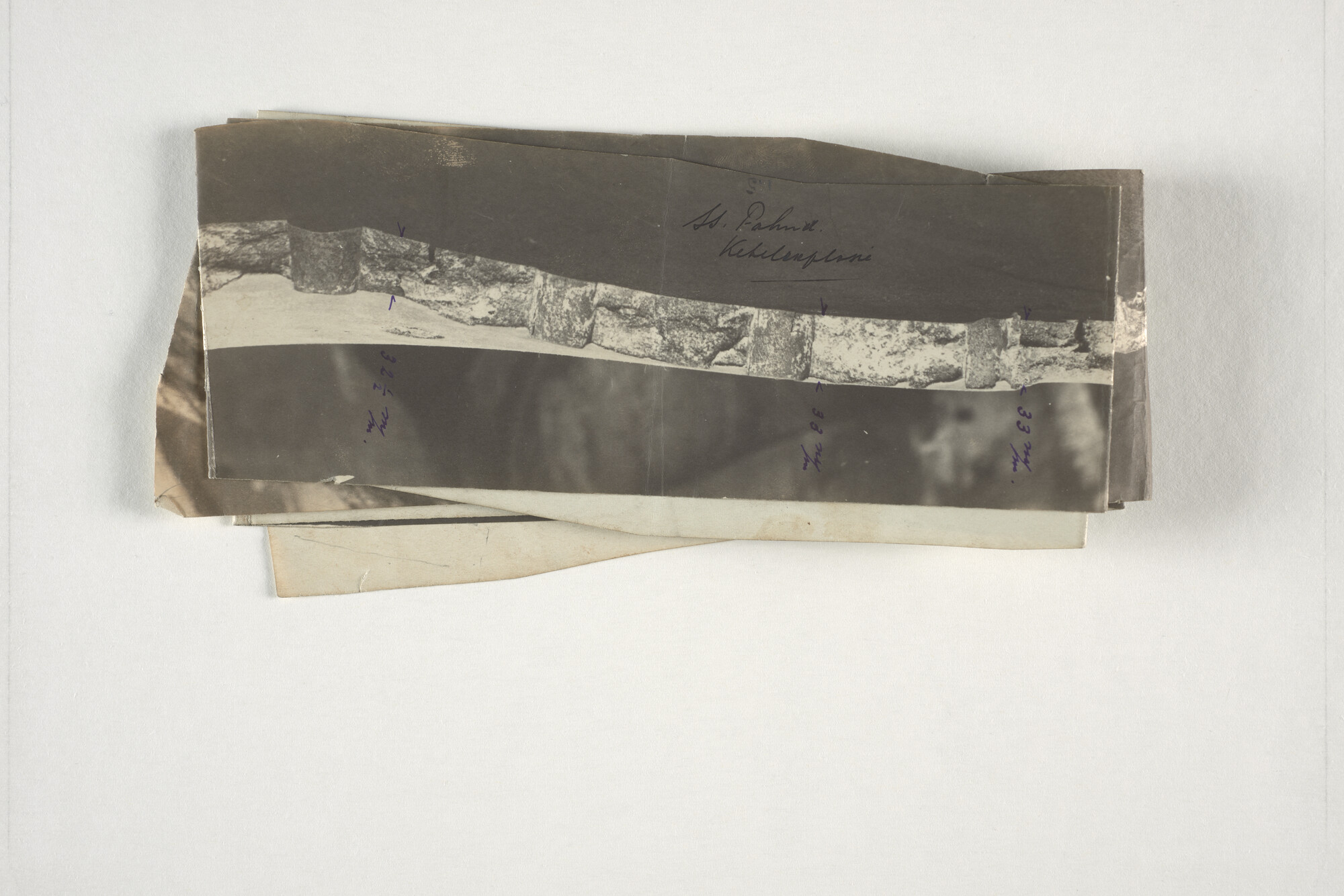 1994.1611; Schadefoto van de doorsnede van de circa 33 mm dikke ketelplaat van het ss. Pahud [...]; foto