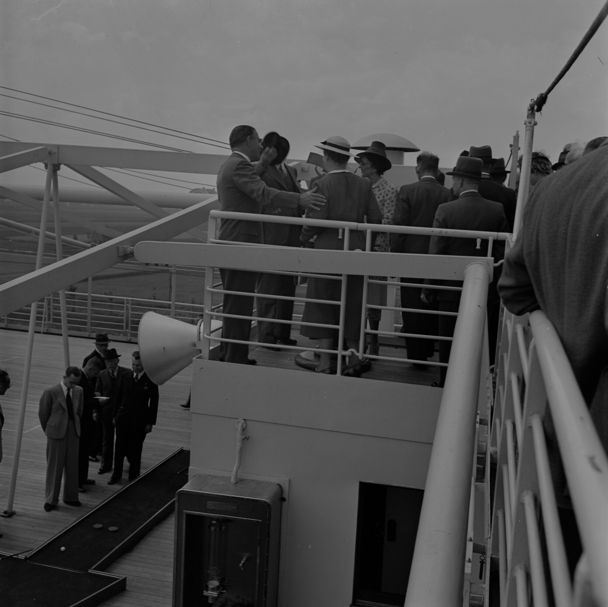 2015.1910; Negatief van de proefvaart van ms. Oranje; negatief