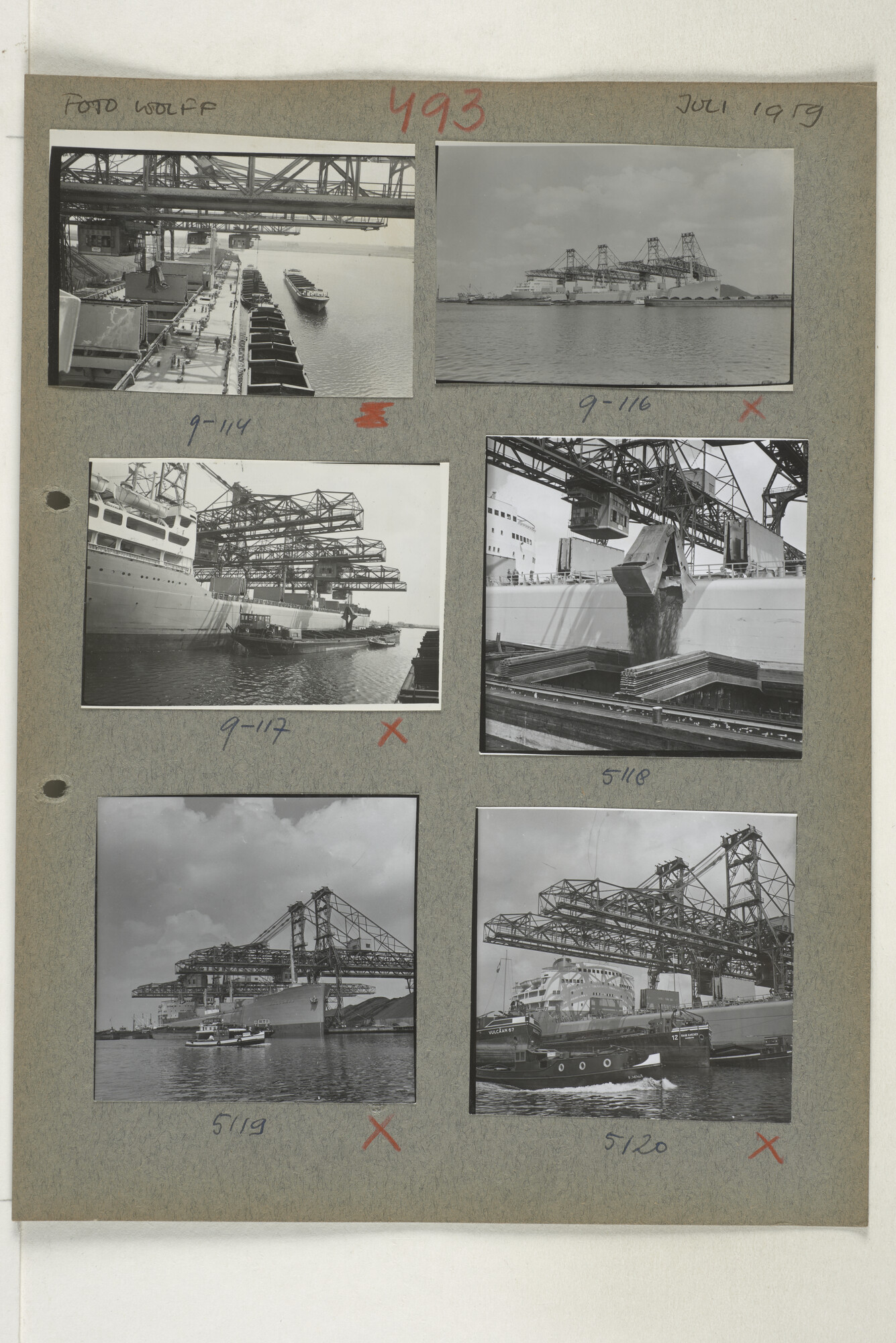 1998.2183; Omslag (voorheen ordner) met een grote hoeveelheid proef foto's van de haven en de stad van Amsterdam; omslag