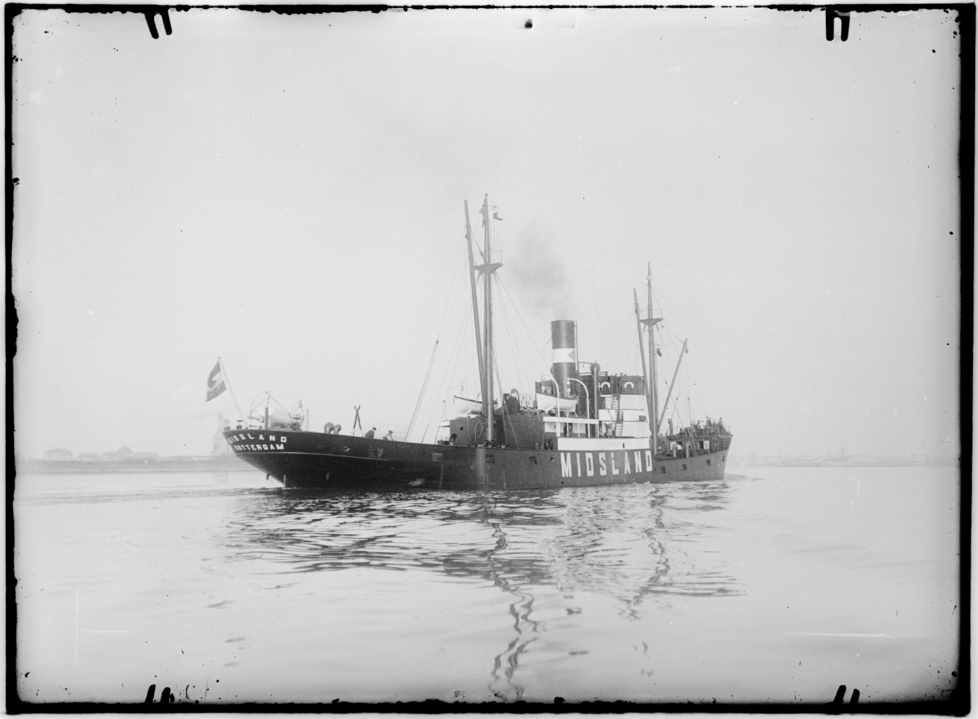 2018.1420; Glasnegatief van het vrachtschip Midsland (Nederlands, 1915); glasnegatief