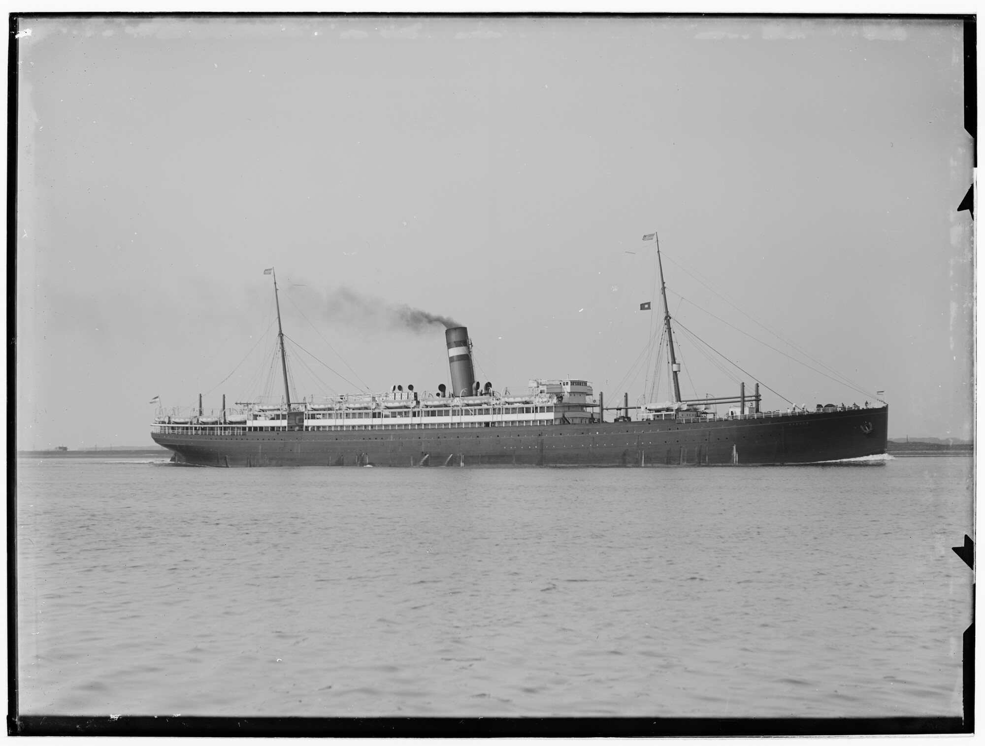 2018.1579; Glasnegatief van het vracht- en passagiersschip Ryndam (Nederlands, 1901); glasnegatief