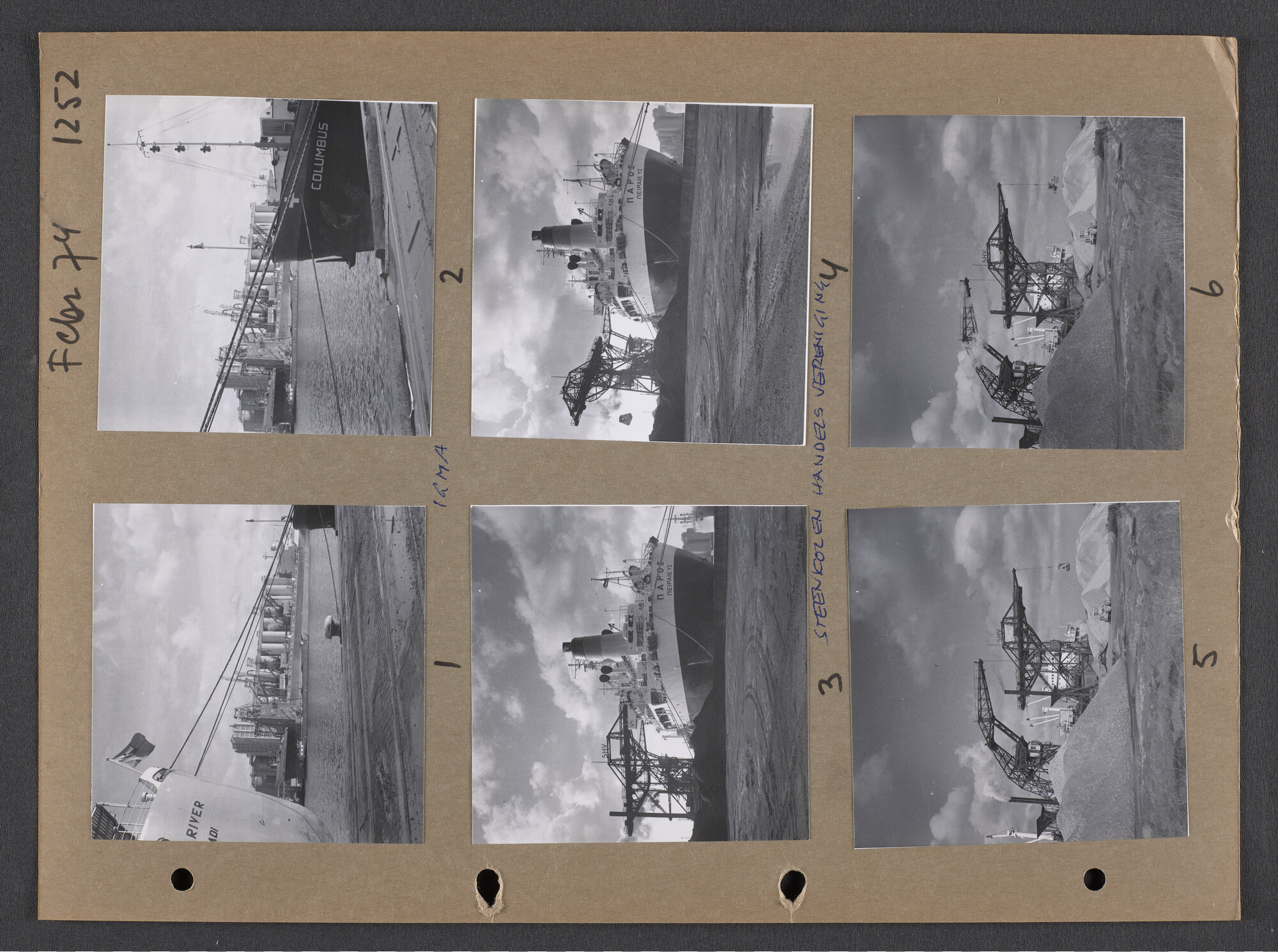 S.9102(32); Multomap met foto's door Ben Burgers, samengesteld door de Vereniging De Amsterdamsche Haven; foto
