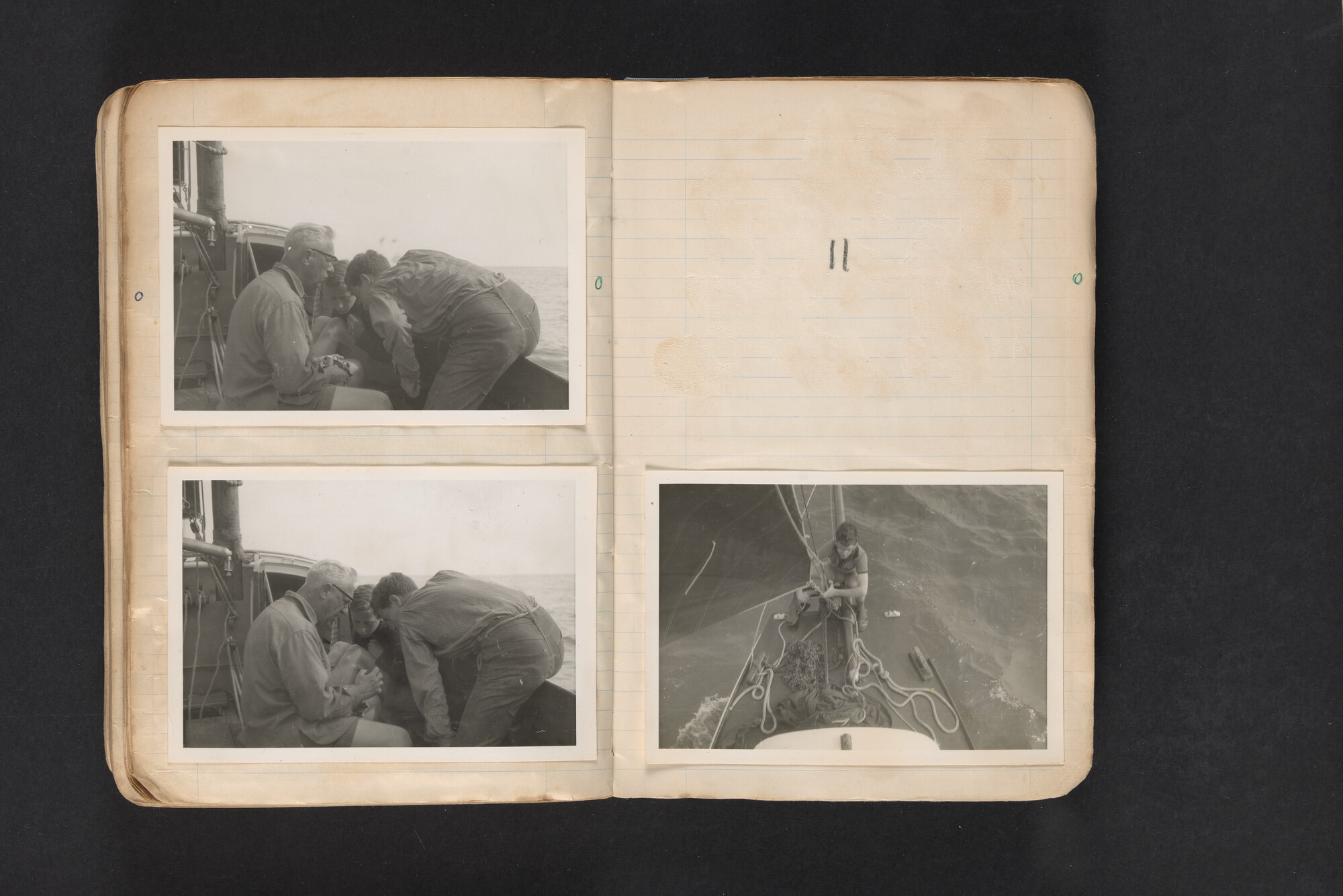 2017.0794; Logboek c.q. fotoalbum van reizen met zeeschouw Grutto in Nederland, 1961-1962; logboek