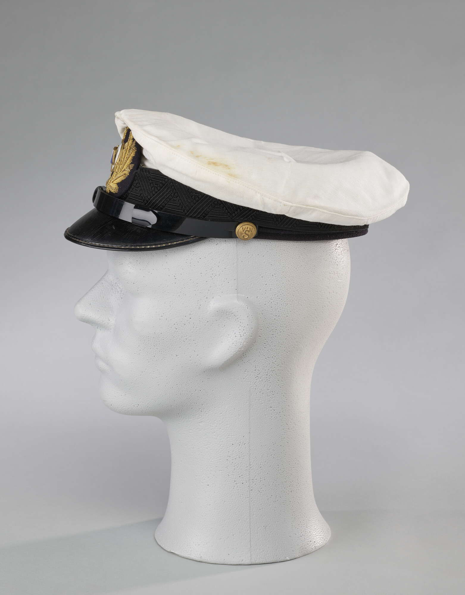 2021.0451; Uniformpet van de Vereenigde Nederlandsche Scheepvaartmaatschappij (VNS); pet