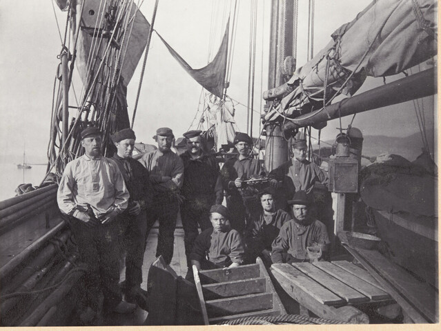 A.0123(05)03; Kooldruk van glasnegatief van de Vierde Noordpoolreis van de Willem Barents in 1881; fotoreportage