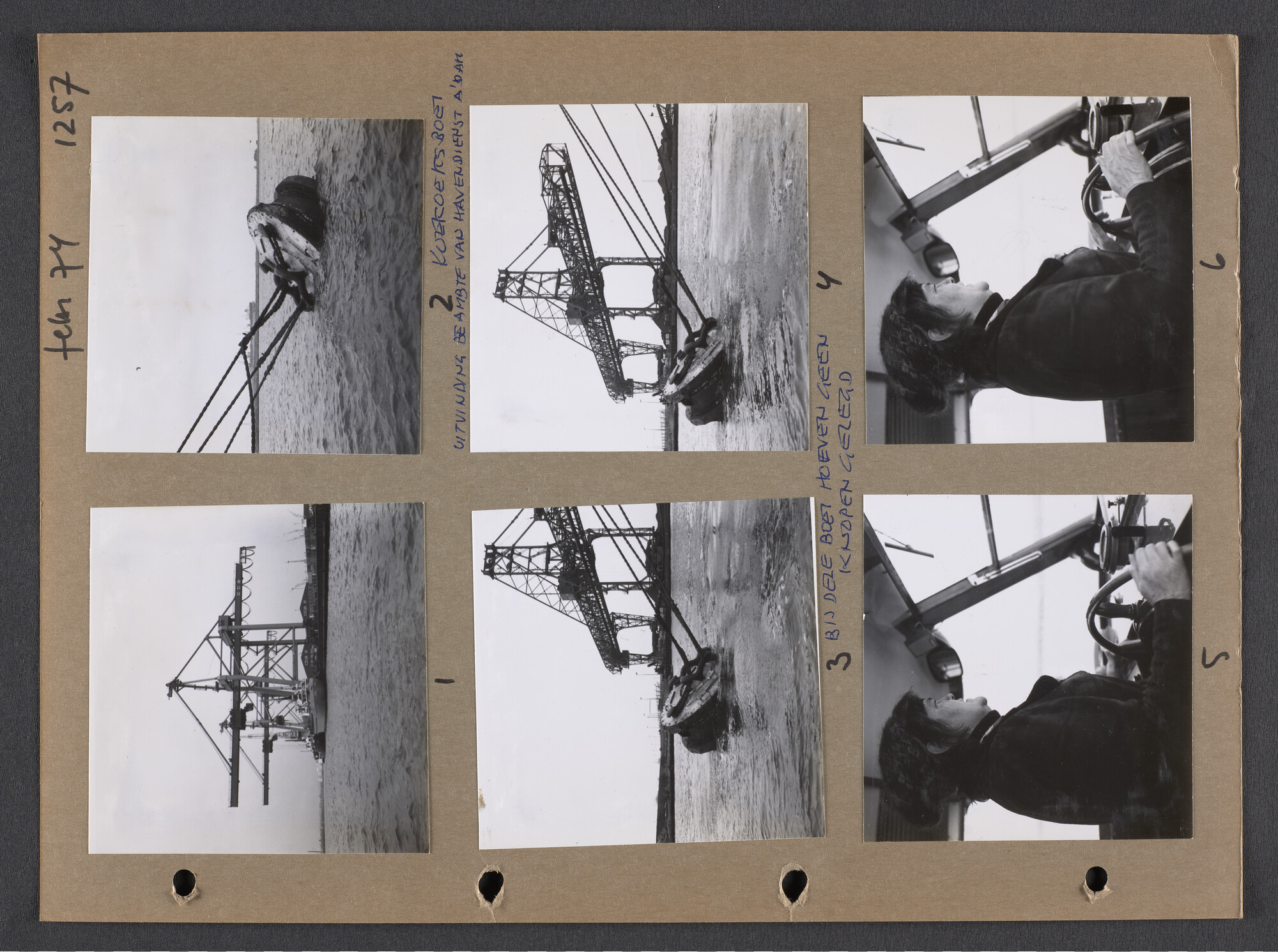 S.9102(32); Multomap met foto's door Ben Burgers, samengesteld door de Vereniging De Amsterdamsche Haven; foto