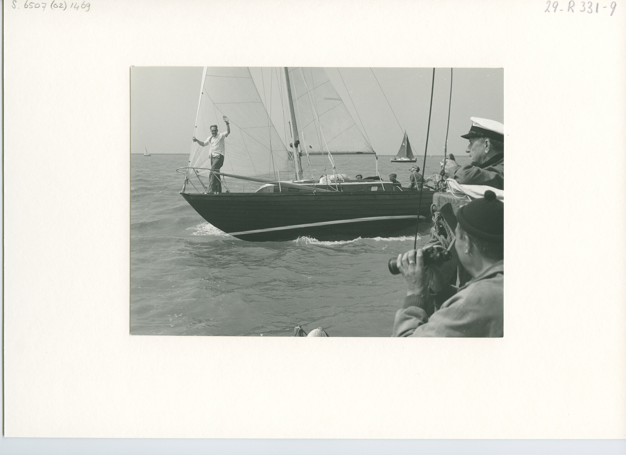S.6507(02)1469.01; Zwart-wit foto van de aan de windse start van de 100-mijlrace; foto