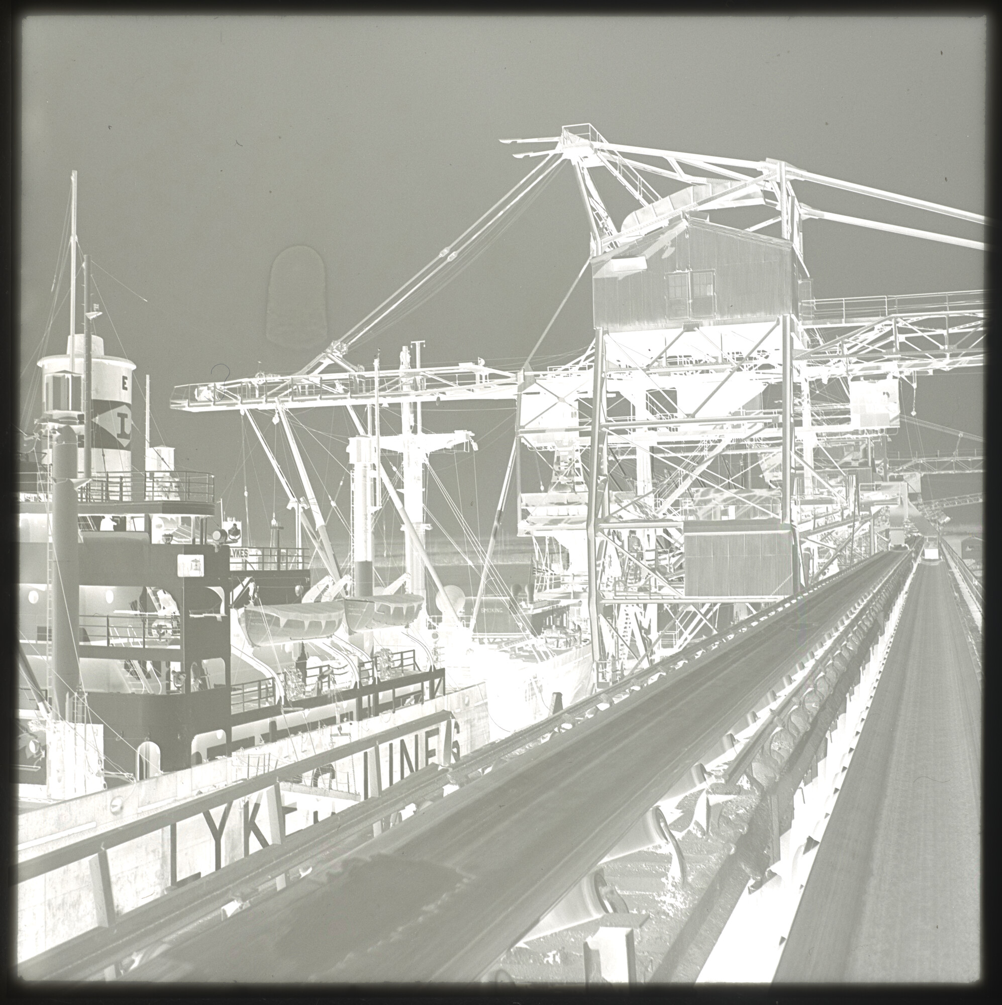 A.5263(02); Negatieven van een reis met het vrachtschip 'Woltersum' van de Stoomvaart; negatief