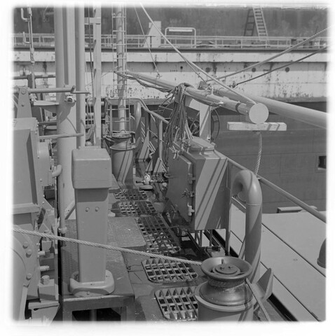 S.5219(12)0634a; Negatieven van het containerschip ms. 'Otto Porr' gebouwd op de ASM-werf; negatief