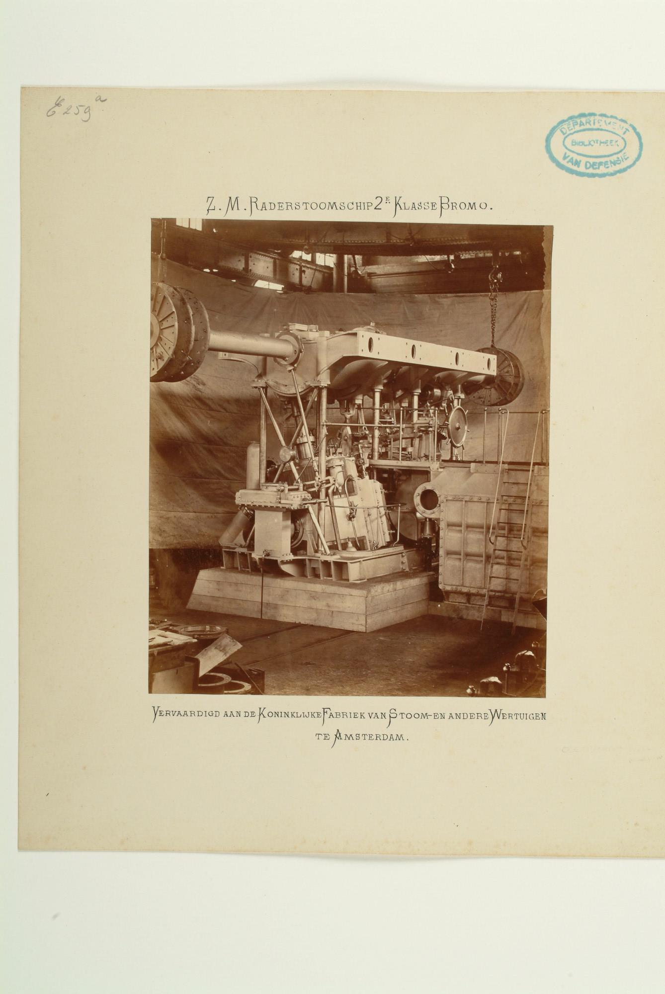 1995.1167; De stoommachine voor het raderstoomschip 2e klasse Zr.Ms. Bromo vervaardigd [...]; foto