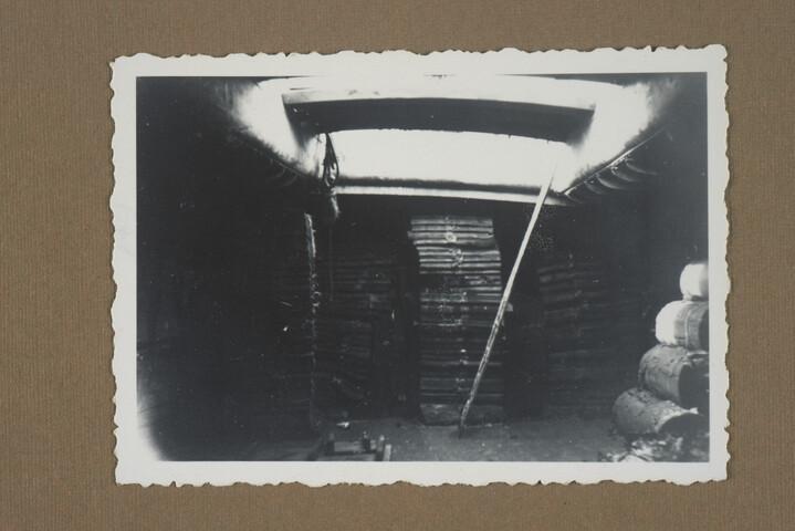 2001.1755; Omslag met vele foto's en knipsels van meest bergingsactiviteiten door Reederij v/h Gebroeders Goedkoop te Amsterdam in de periode 1929 / 1949; omslag