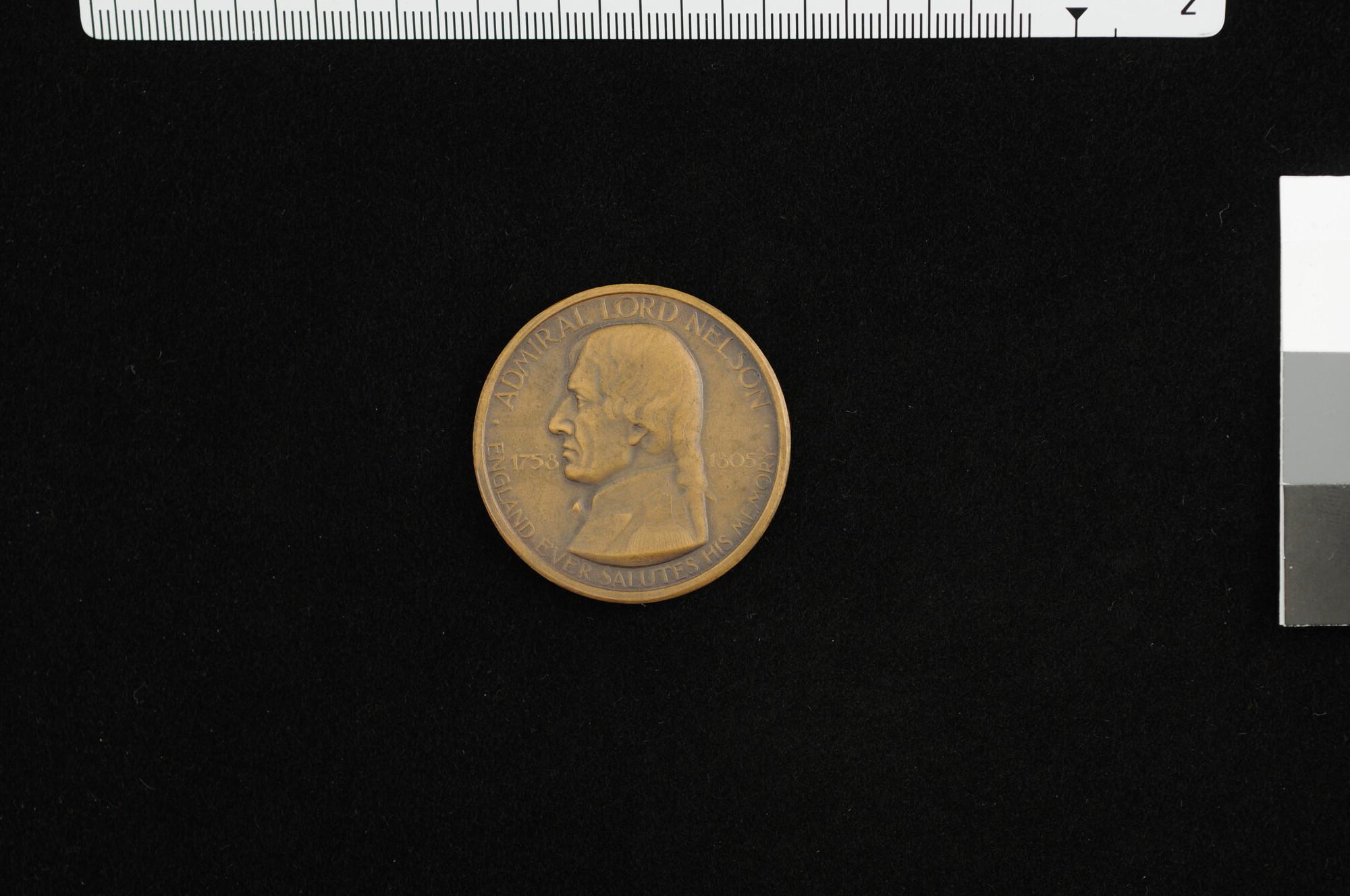 S.5064(112); Penning op het 150ste jubileumjaar van de Slag bij Trafalgar, 1955; penning