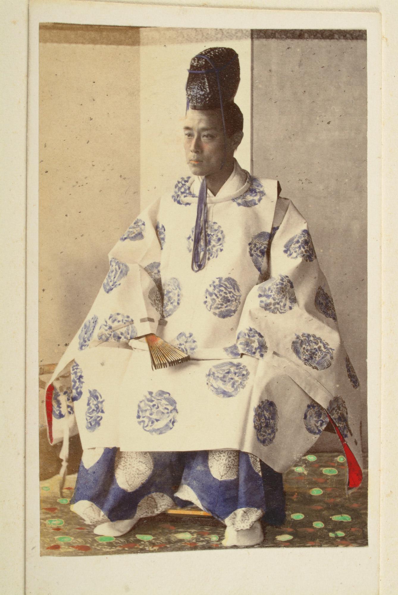 S.3628(04); 'Views of Japan': Album nr. 3 uit een serie van drie van de Nederlandse consul in Japan Dirk de Graeff van Polsbroek; fotoalbum