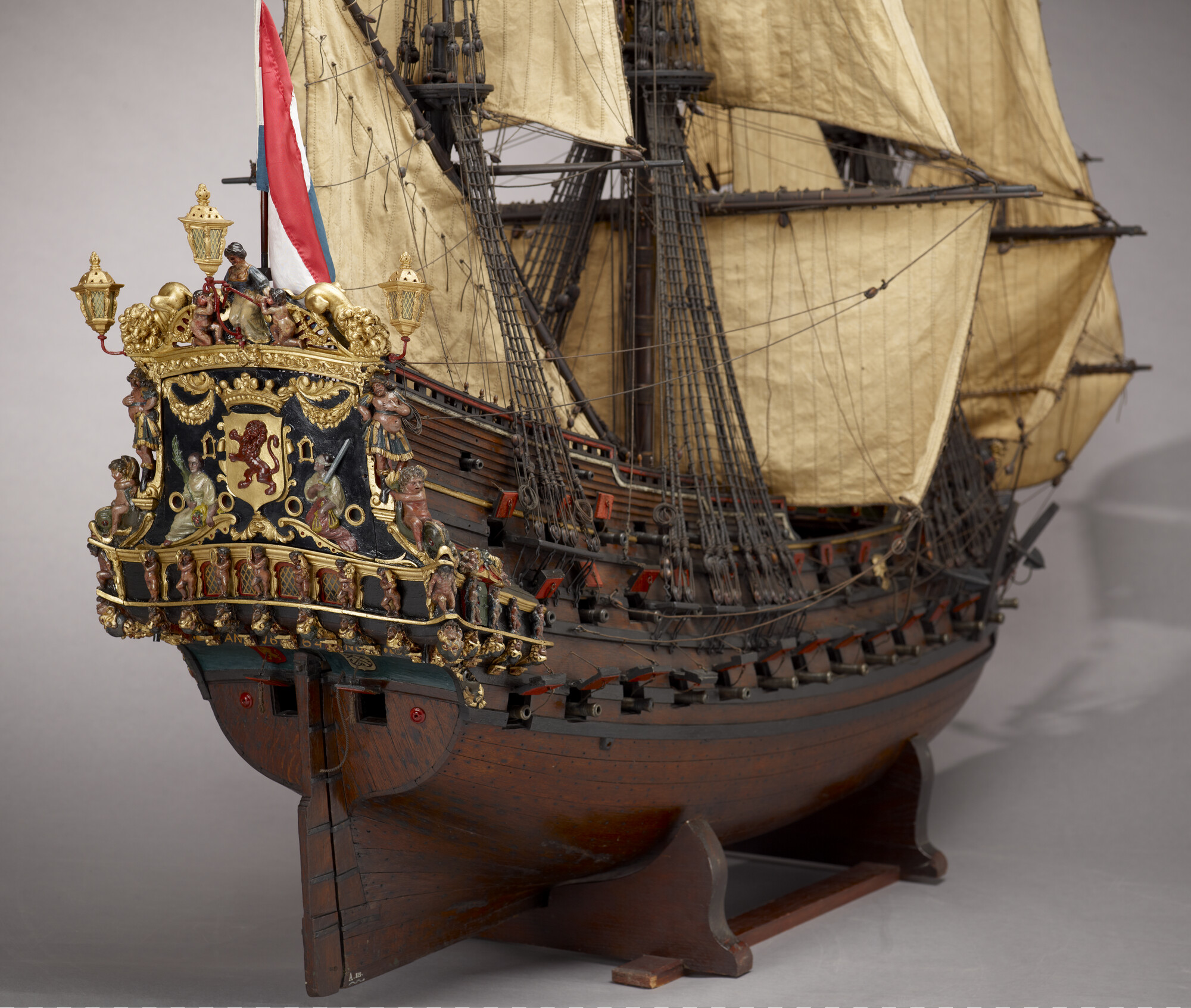 A.0115(03); Model van het oorlogsschip Hollandia; scheepsmodel