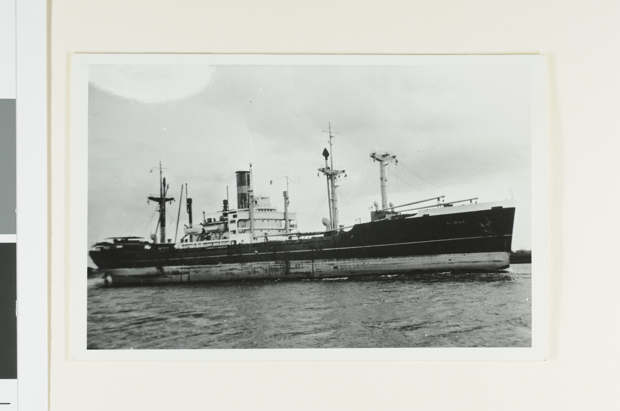 A.4252(17); Het Victory-schip ss. Alwaki (ex- Chapel Hill Victory) van Van Nievelt Goudriaan & Co; foto