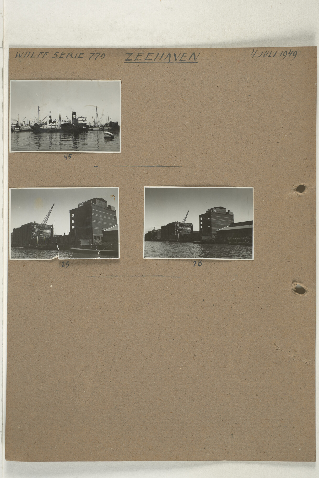 1998.2180; Omslag met een grote hoeveelheid proef foto's gemaakt in opdracht van de Gemeente Handelsinrichtingen in Amsterdam en de Koninklijke Hollandsche Lloyd te Amsterdam.; omslag