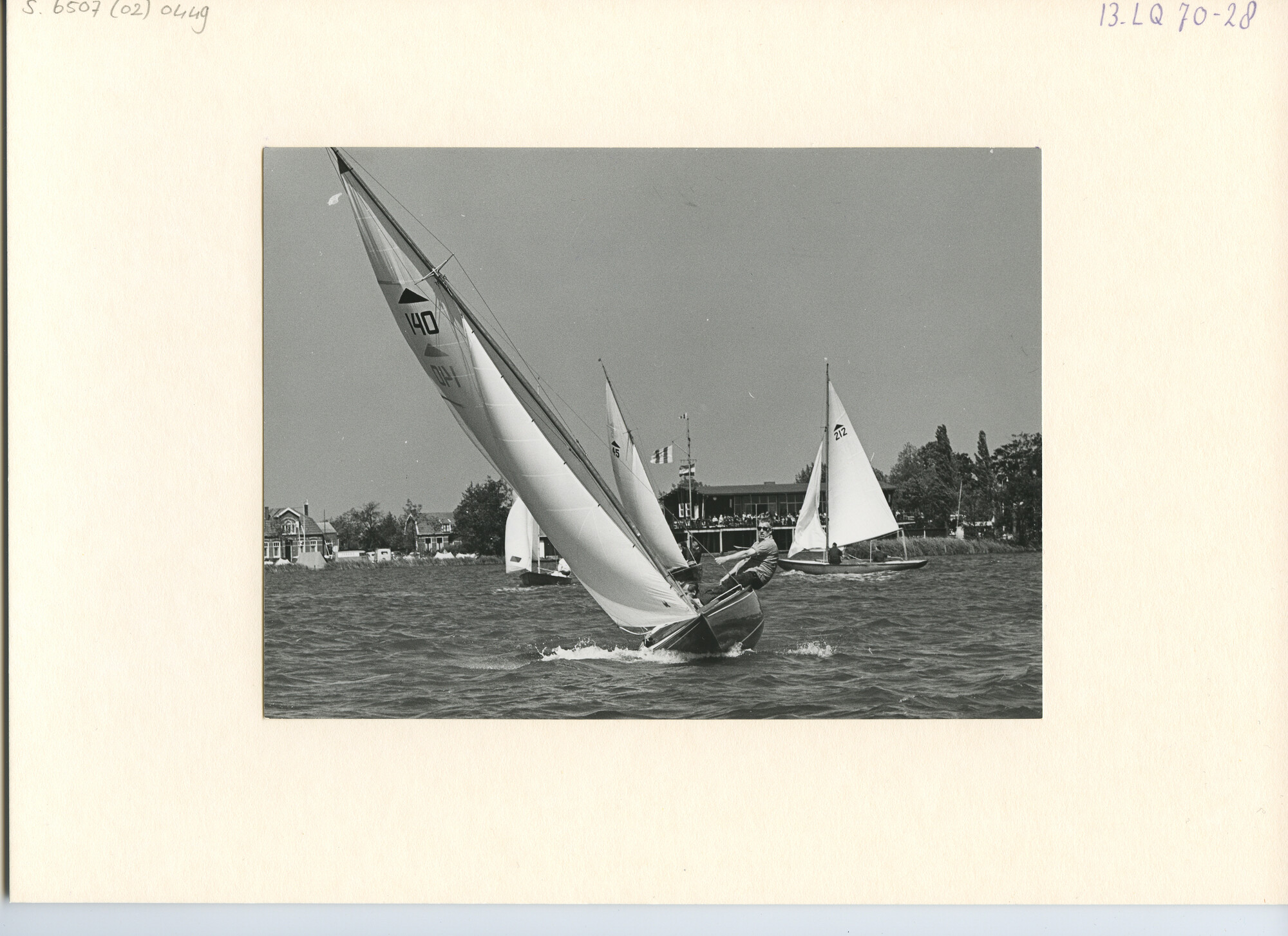 S.6507(02)0449.04; Zwart-wit foto van de Pampus-klasse tijdens de Goudse Zeilweek 1963; foto