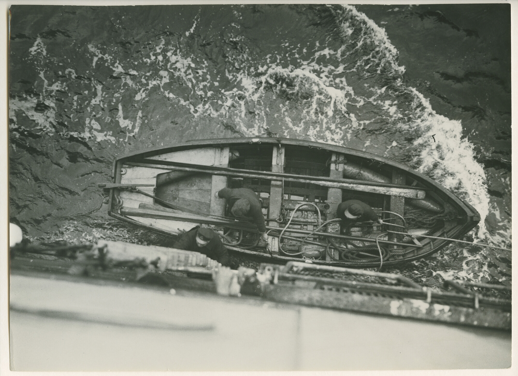 S.5444(00763)08; Foto van het mailschip ms. Marnix van Sint Aldegonde van de SMN tijdens de proefvaart; foto