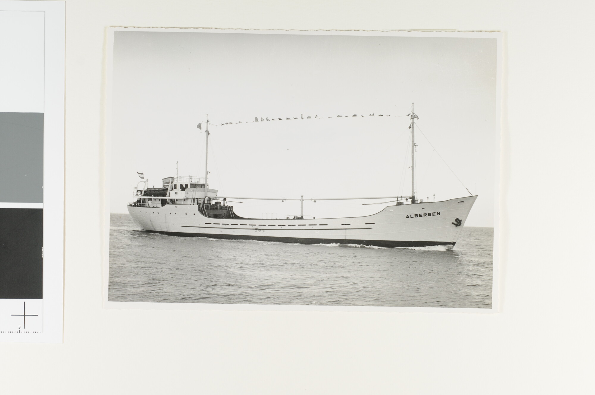 A.4509(211); De coaster ms. 'Albergen' van de Zuid Hollandsche Scheepvaart Maatschappij; foto