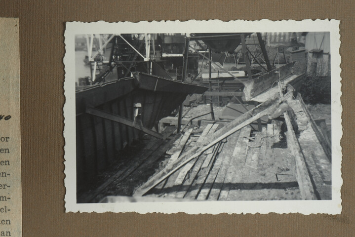 2001.1755; Omslag met vele foto's en knipsels van meest bergingsactiviteiten door Reederij v/h Gebroeders Goedkoop te Amsterdam in de periode 1929 / 1949; omslag