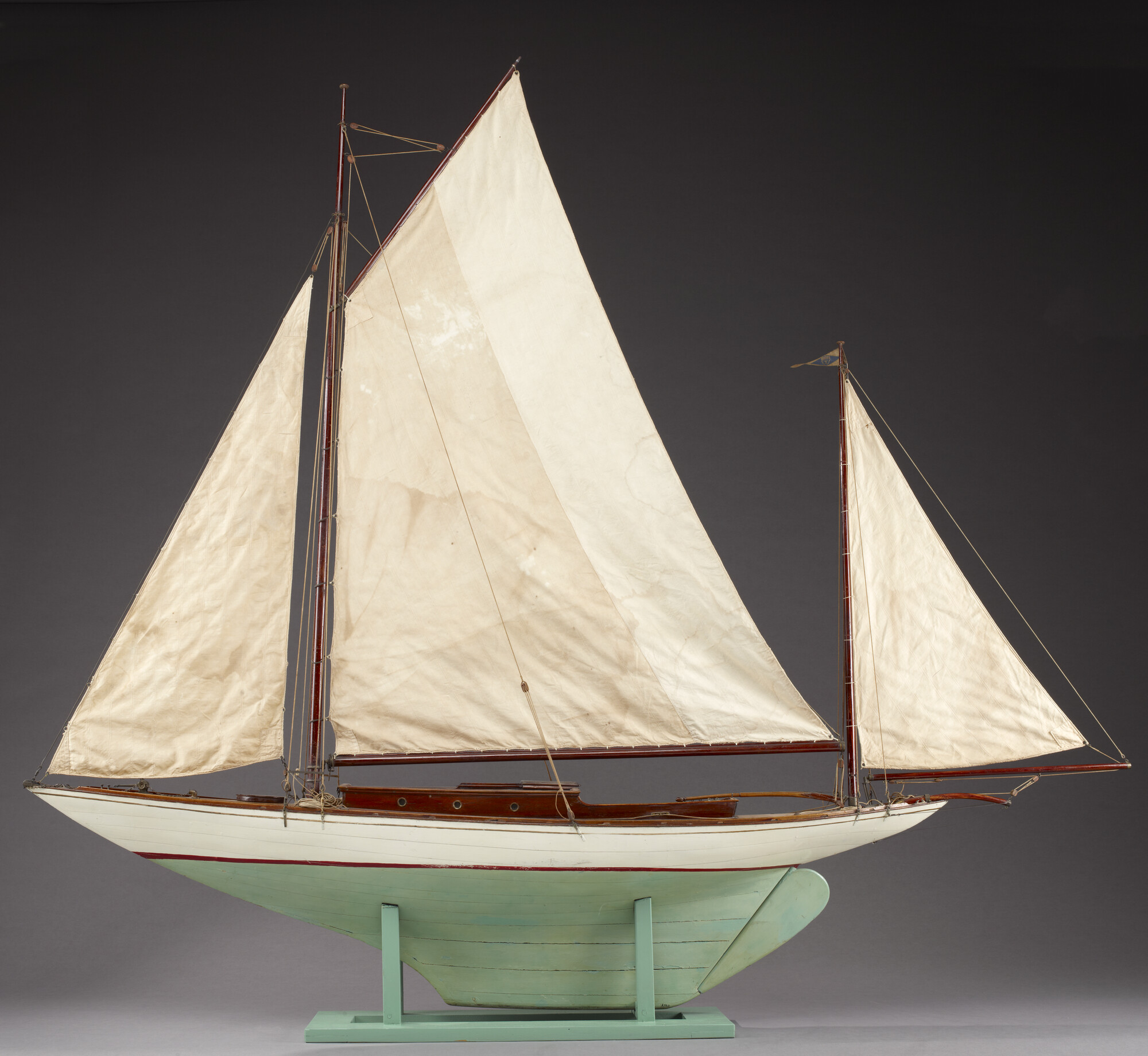 A.1110(01); Model van kieljacht Prinses Juliana; scheepsmodel