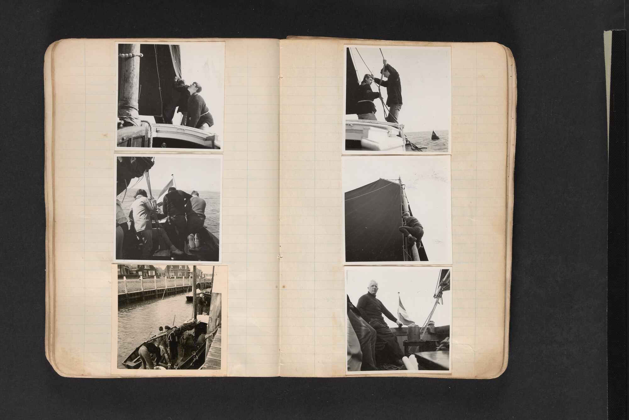 2017.0794; Logboek c.q. fotoalbum van reizen met zeeschouw Grutto in Nederland, 1961-1962; logboek