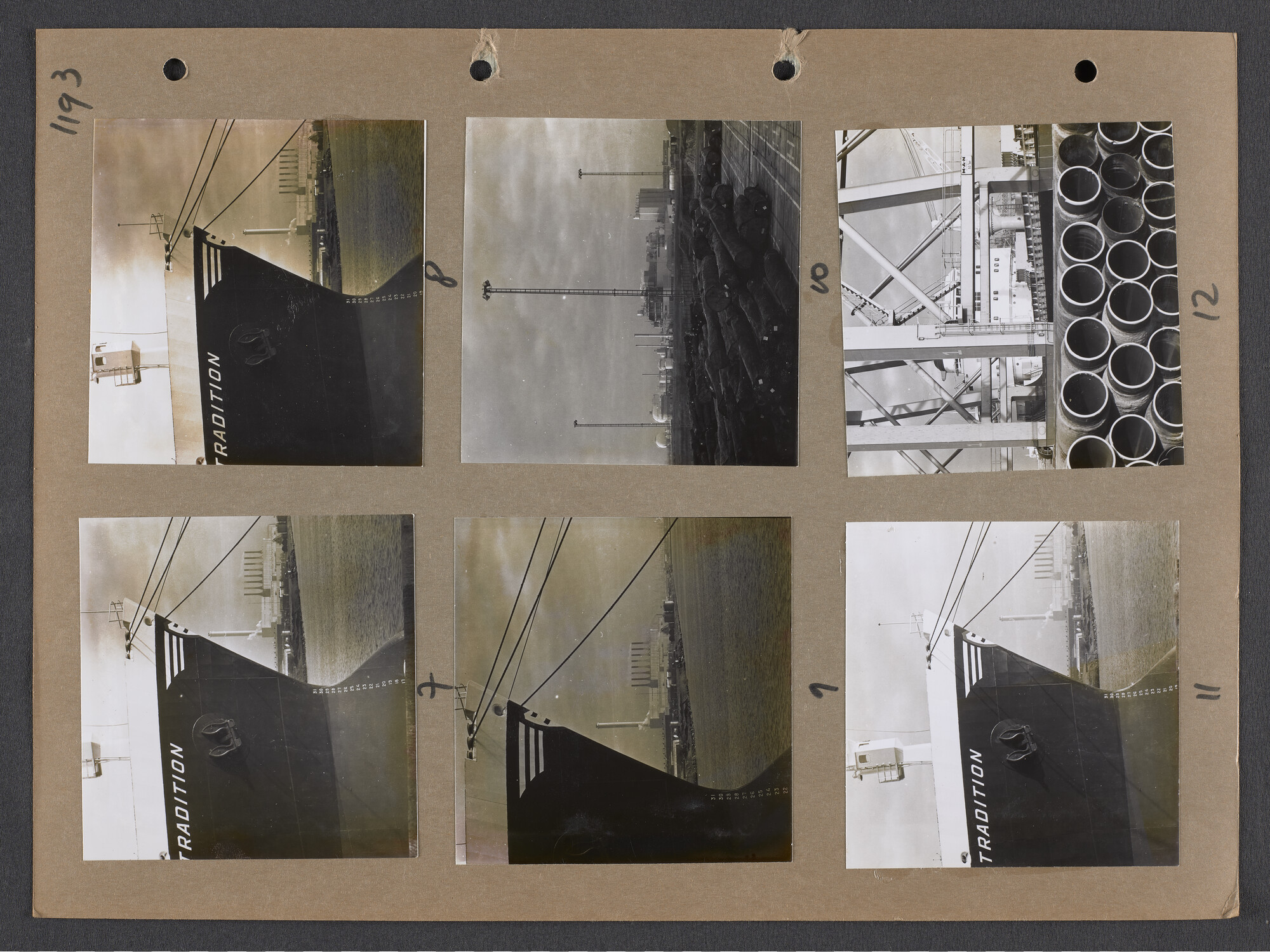 S.9102(30); Multomap met foto's door Ben Burgers, samengesteld door de Vereniging De Amsterdamsche Haven; foto