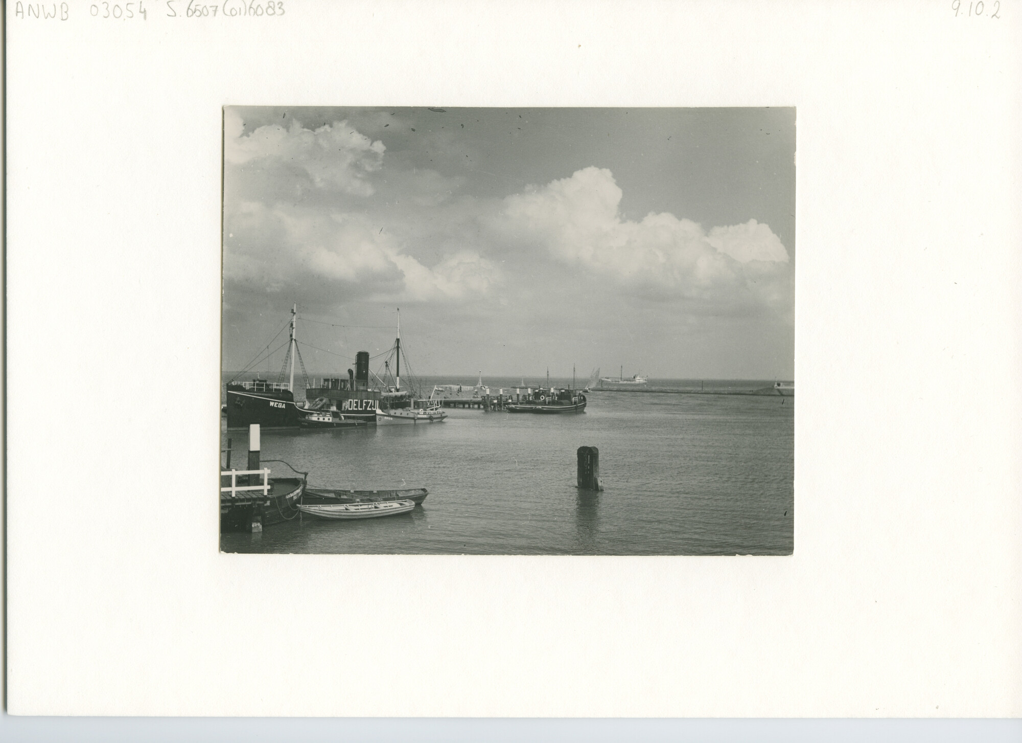 S.6507(01)6083; Foto haven van Delfzijl; foto