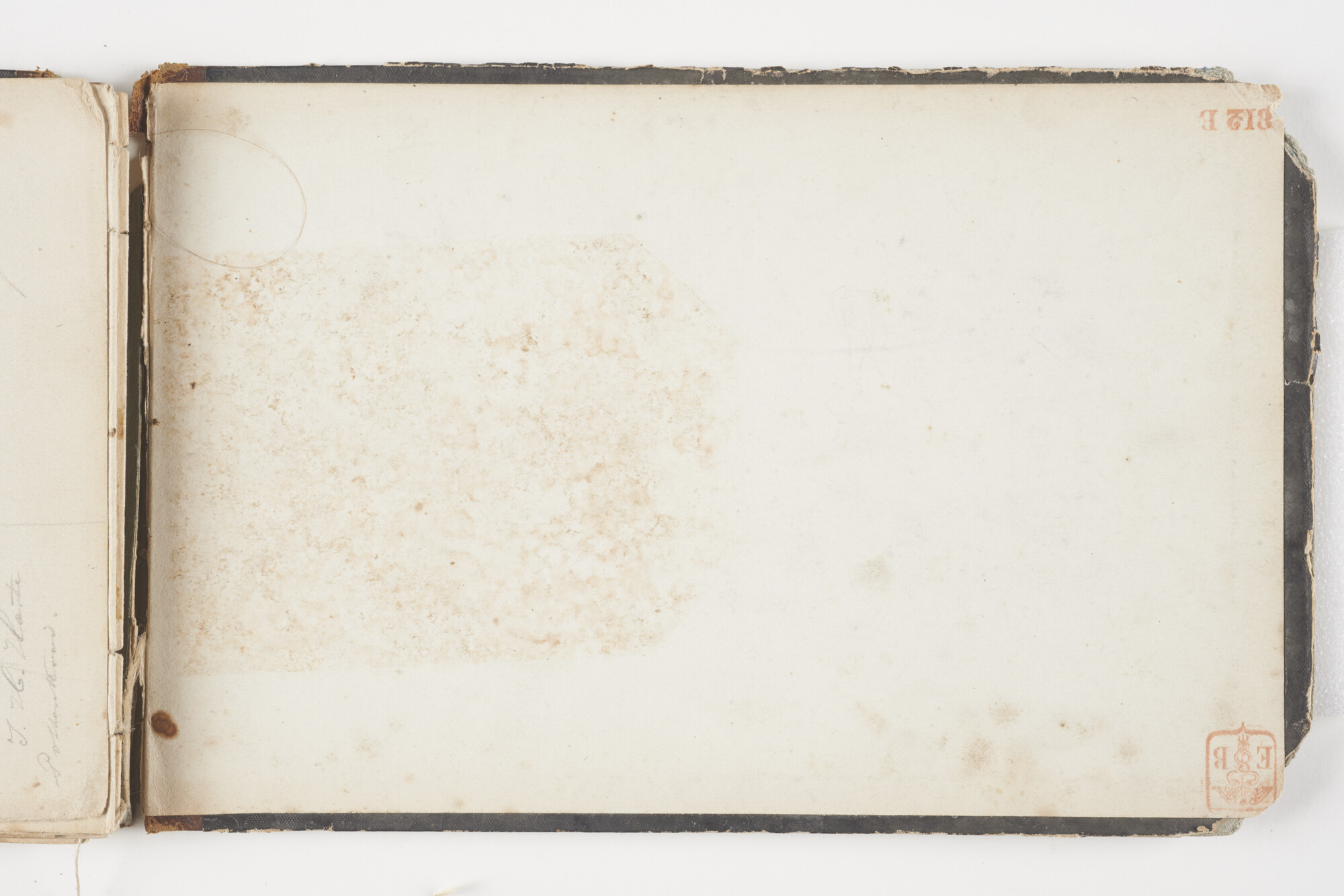 A.2019(03); Schetsboek met studies van binnenschepen en zeeschepen; schetsboek