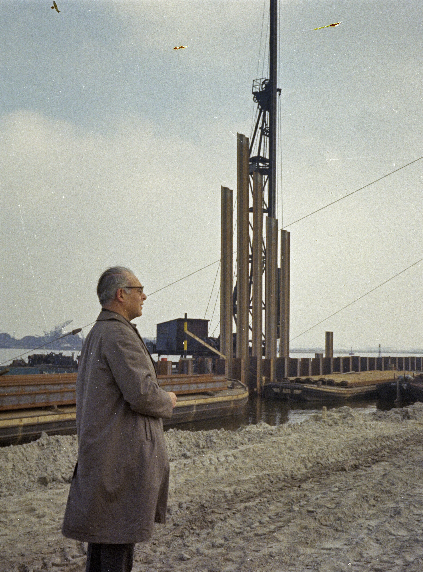 2015.1545; Negatief van de Container Terminal Amsterdam in aanbouw; negatief