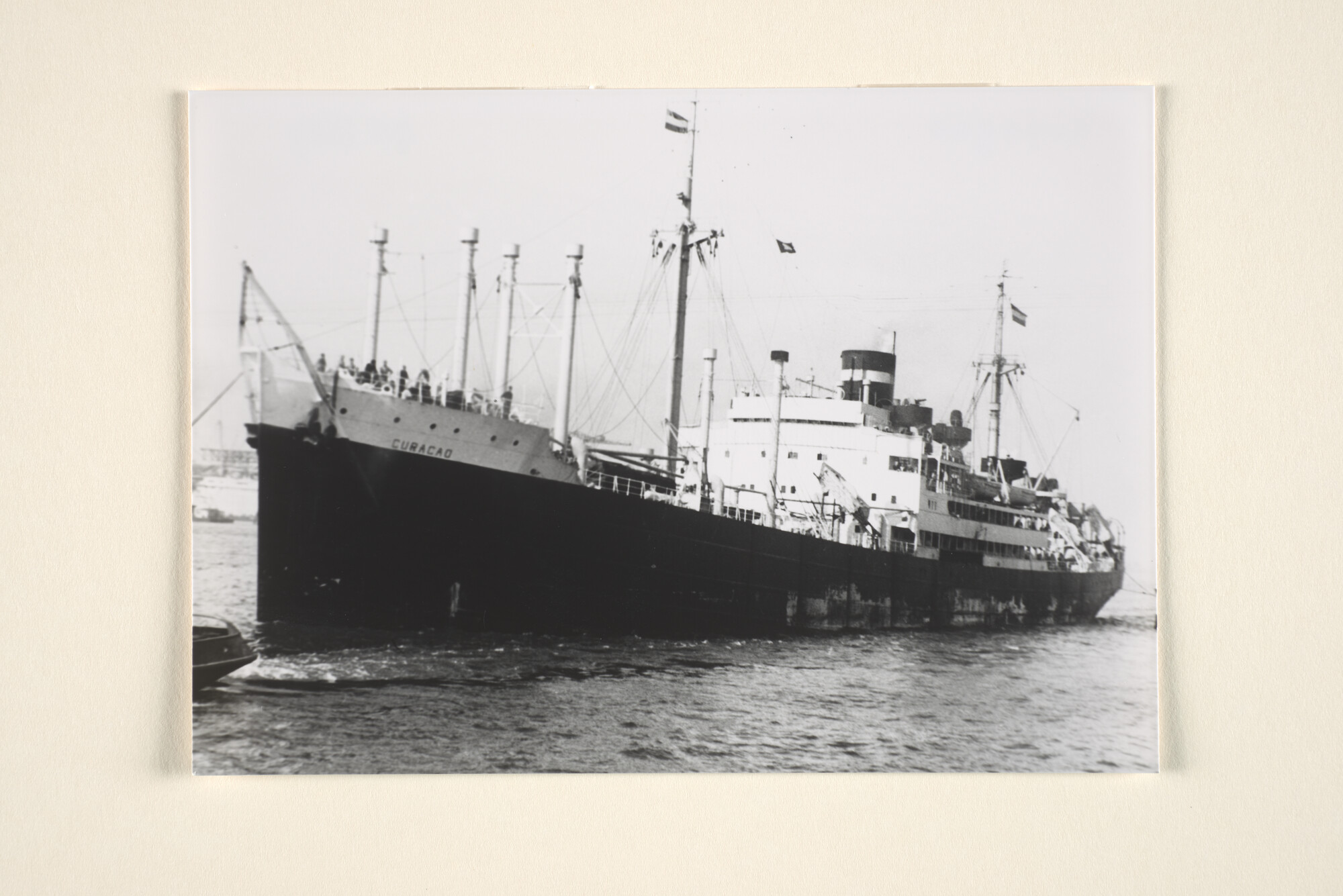 1996.3054; ReproductieFoto's van het vrachtschip ss. Curaçao (ex- Vancouver van de HAPAG); fotoreportage