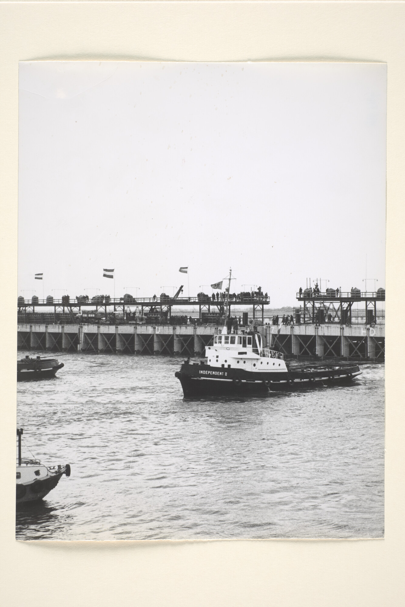 1996.3496; Fotos van de afsluiting van het Volkerak in het kader van het Deltaplan [...]; fotoreportage