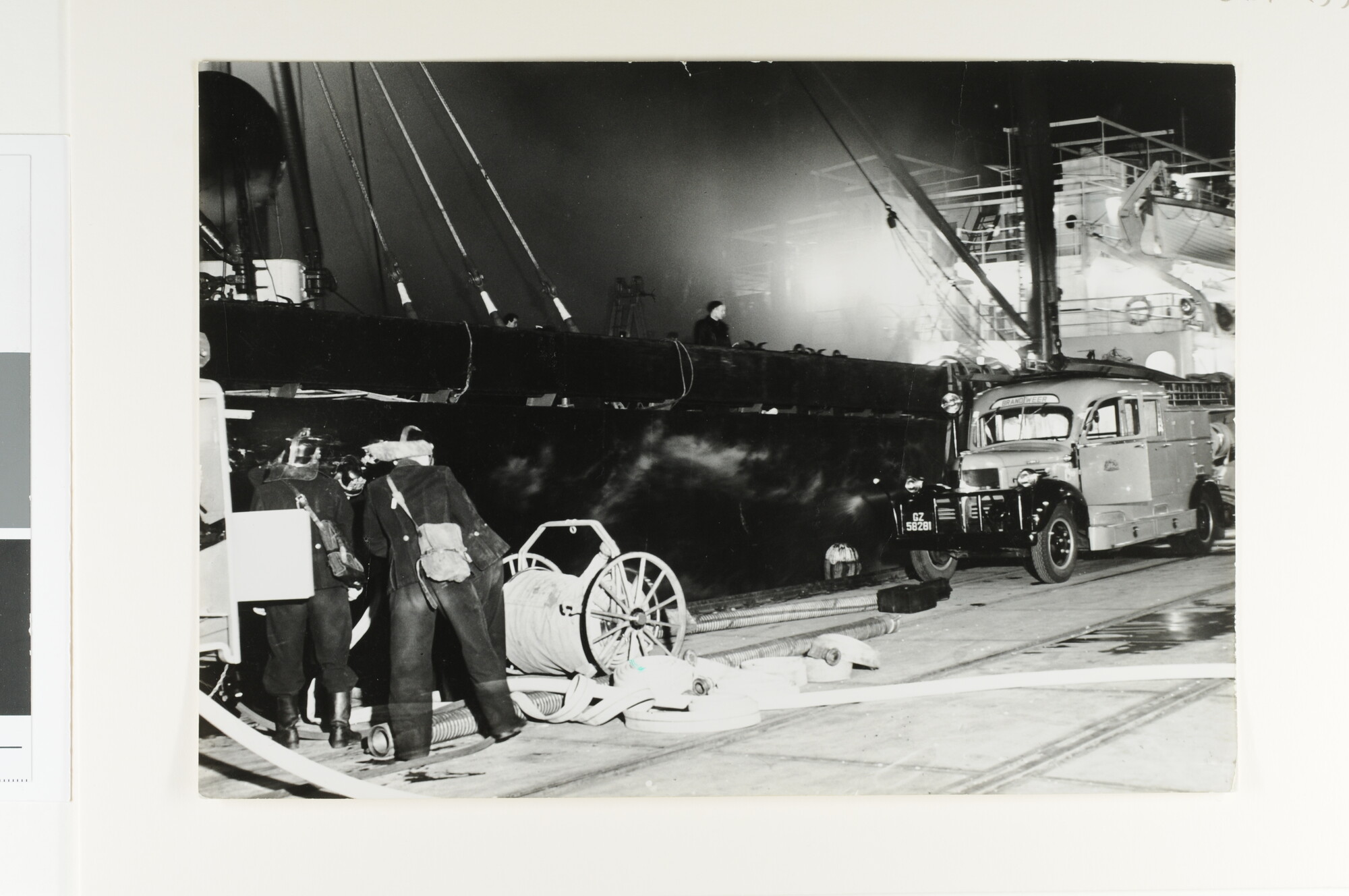 S.6408(0929); Brand; foto