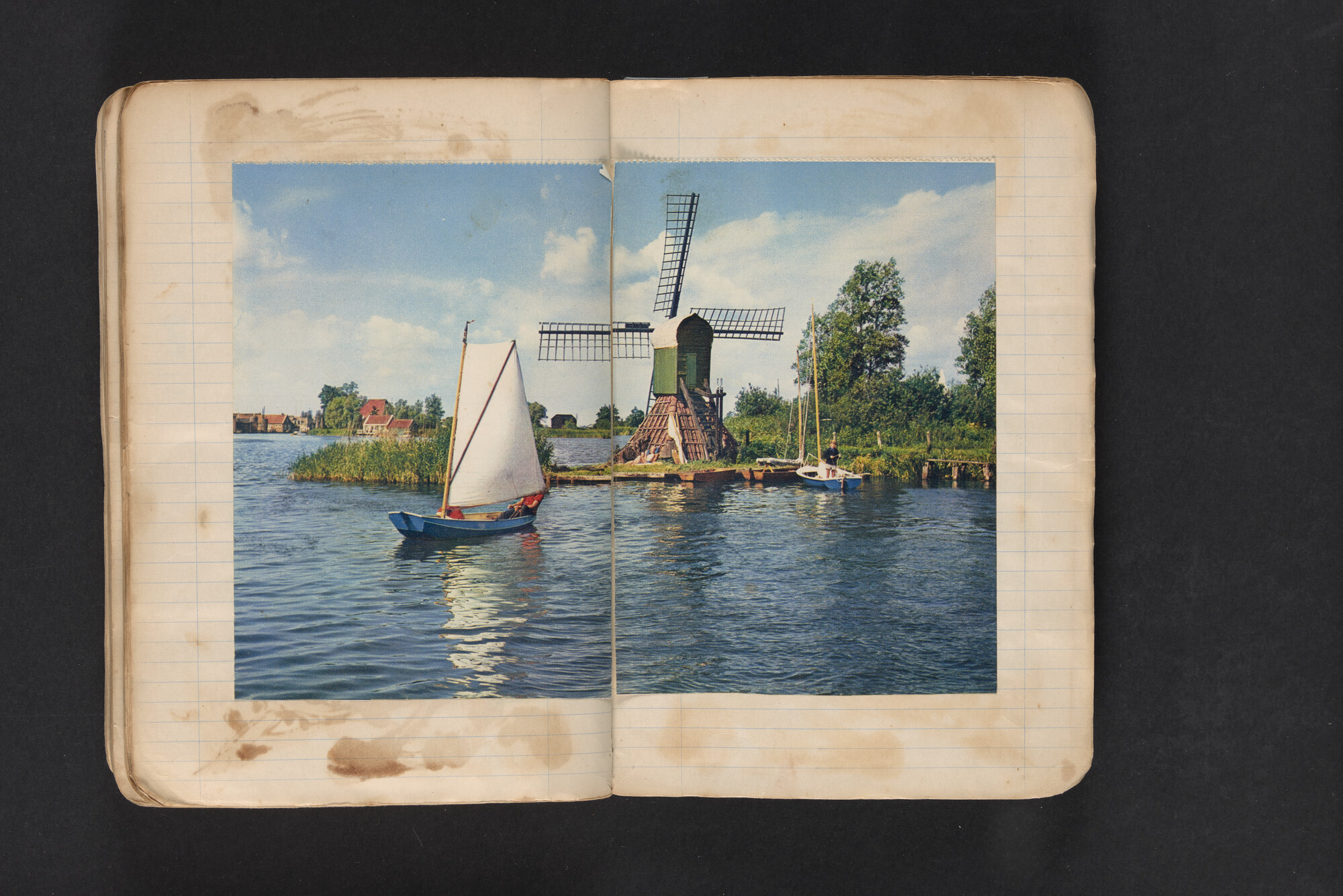 2017.0794; Logboek c.q. fotoalbum van reizen met zeeschouw Grutto in Nederland, 1961-1962; logboek